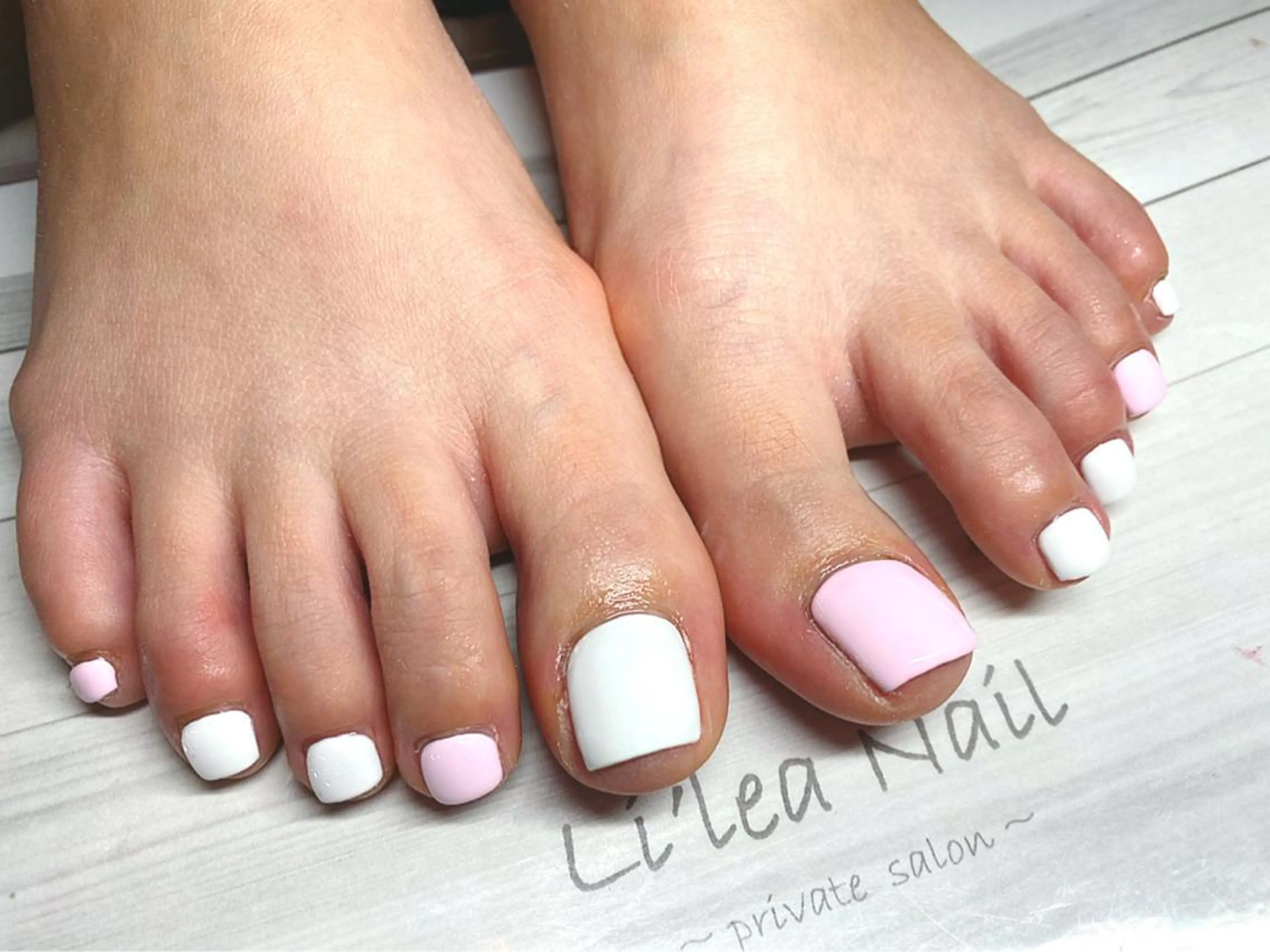 ネイル Li'leaNail AINAのネイルデザイン