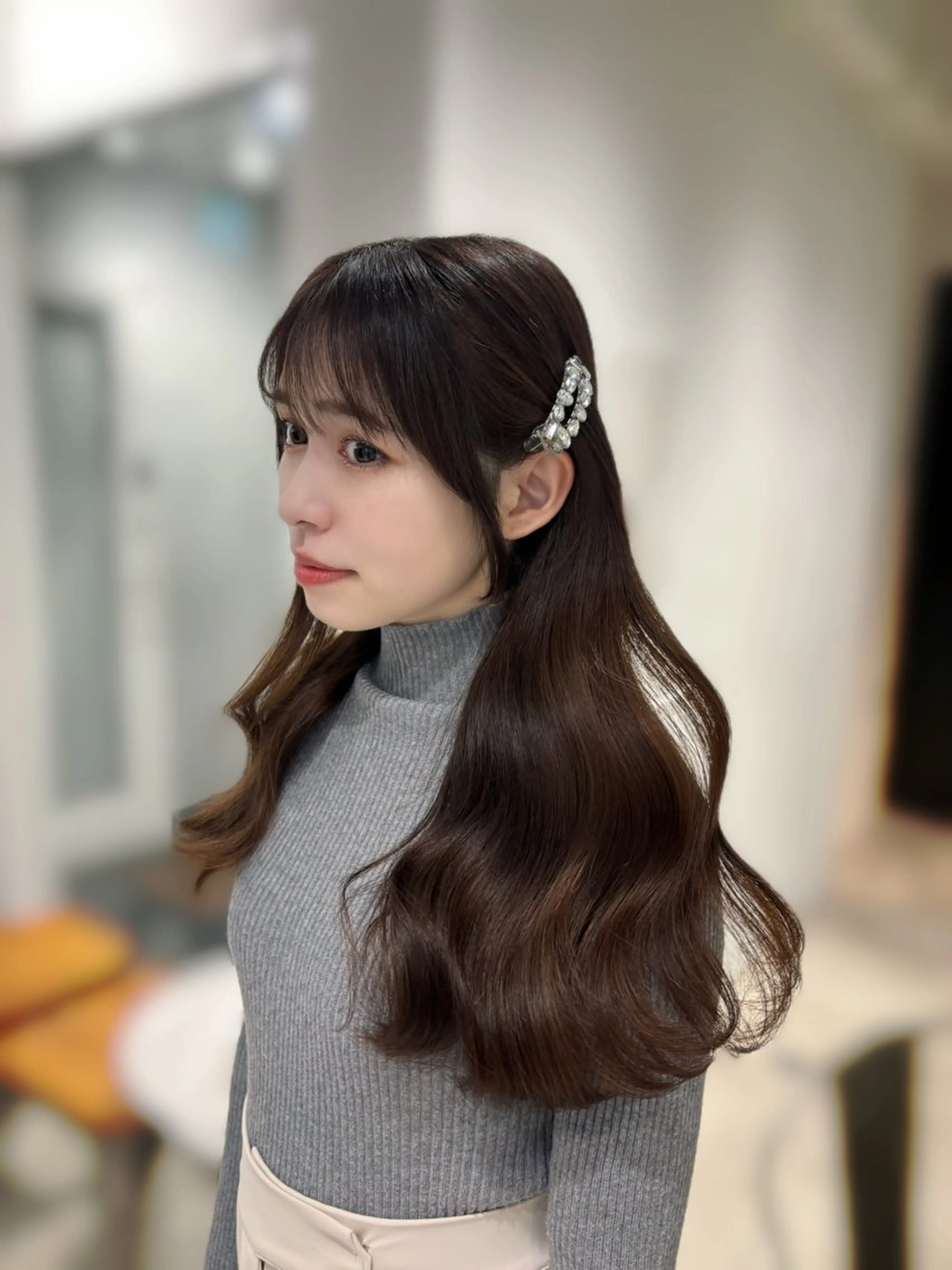 ロング 顔周りカット 髪質改善♡ 保坂汐音のヘアスタイル