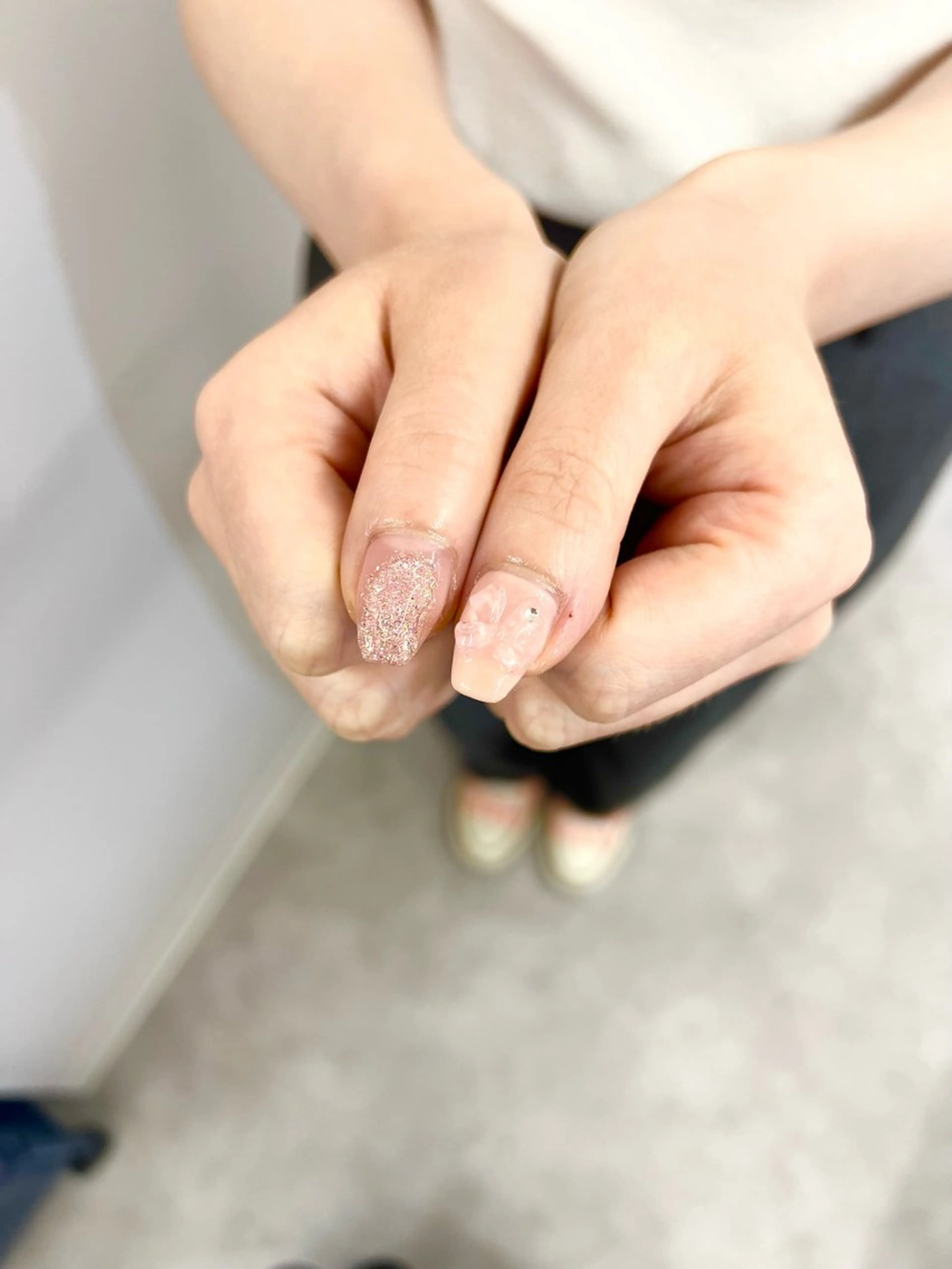 ネイル アートネイル ジェルネイル キラキラネイル 韓国ネイル ラメ(グリッター) ハンドネイル ハンドケア Bana_ Nailのネイルデザイン