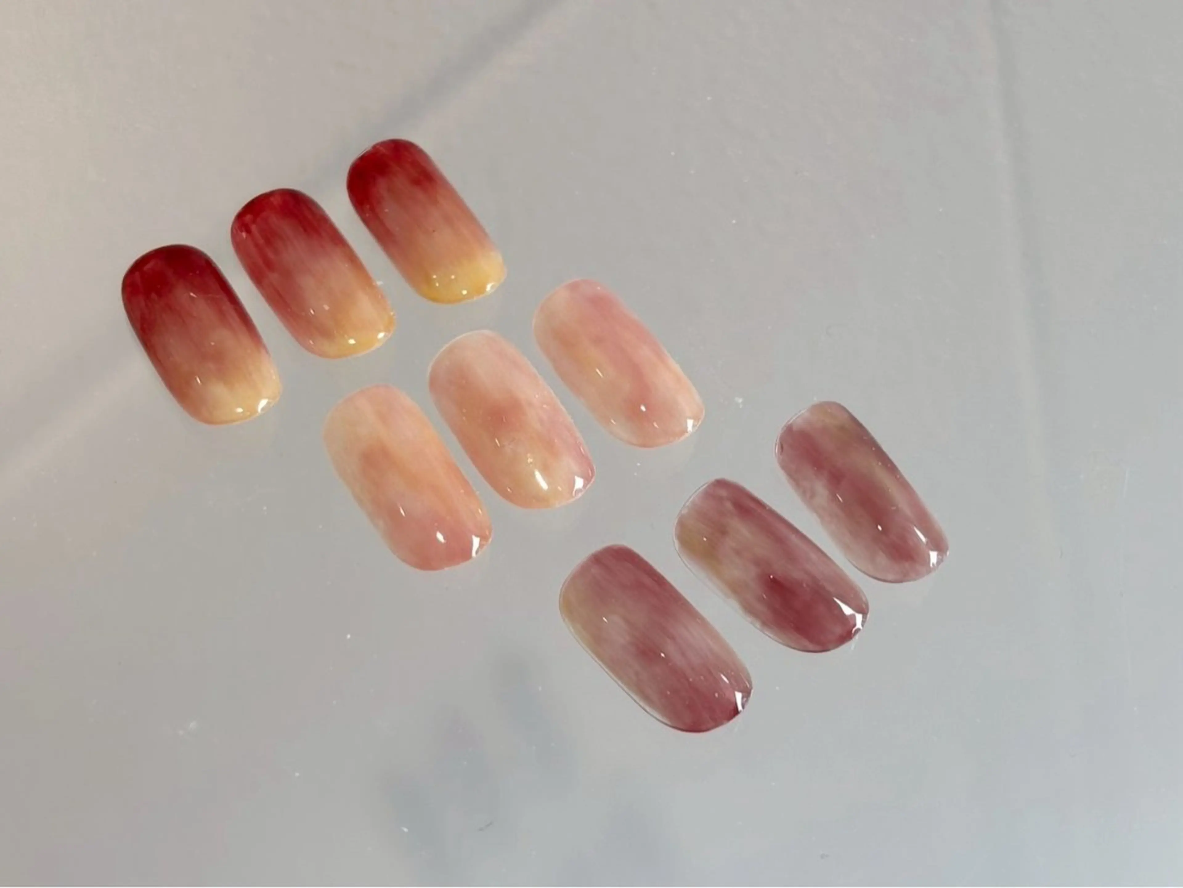 【hand】10/10 15:00​〜​限定‼️オフあり桃ネイル🍑　¥2000(90分)の写真