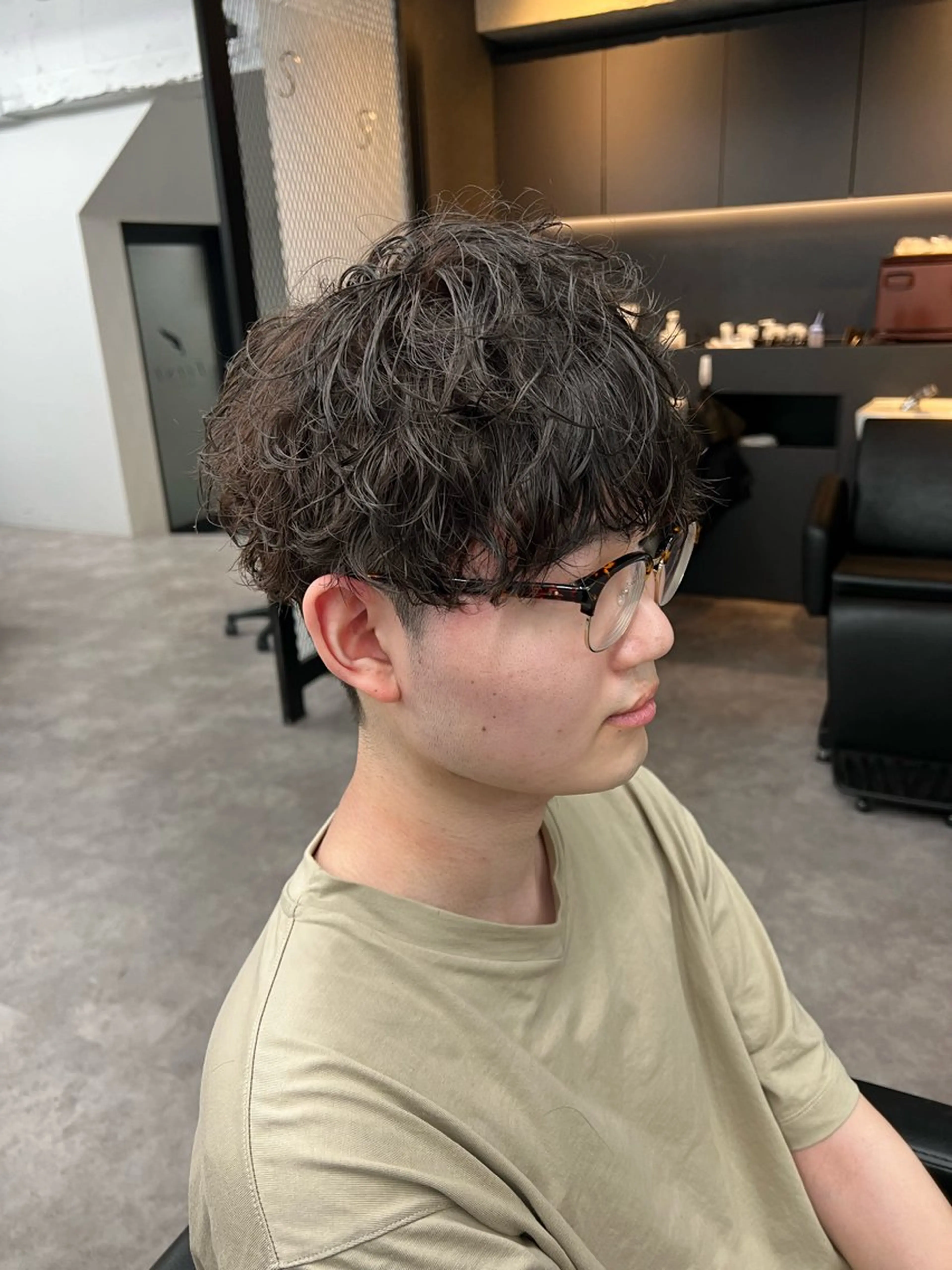 ショート パーマ メンズ マッシュ メンズパーマ 刈り上げ スパイラルパーマ 【曲がる縮毛矯正】 モデル募集🙋カツヤのヘアスタイル