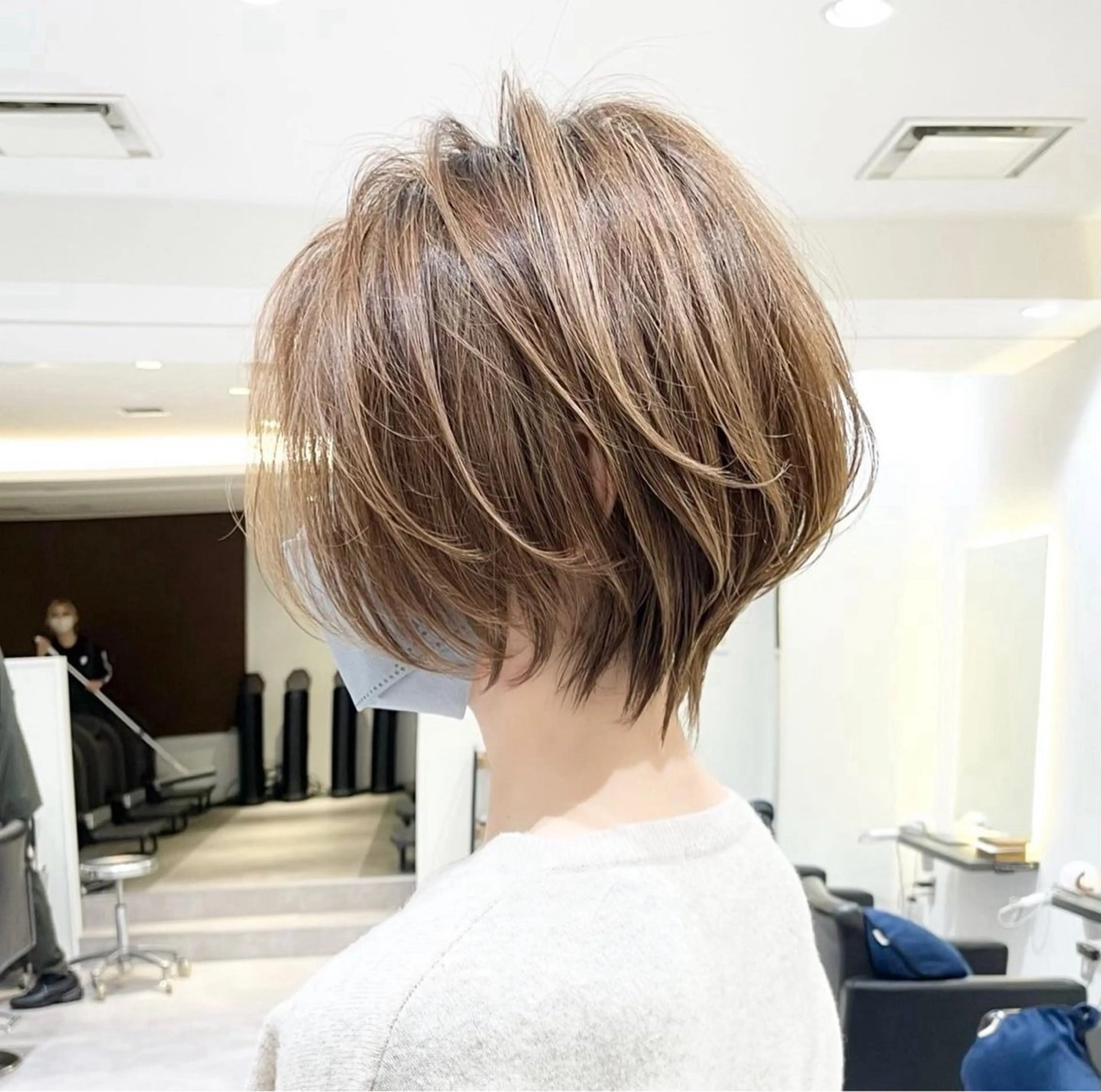 ショート カラー ハイライトカラー ハイライト 無料カットモデル/ 顔まわり特化/荒砂のヘアスタイル