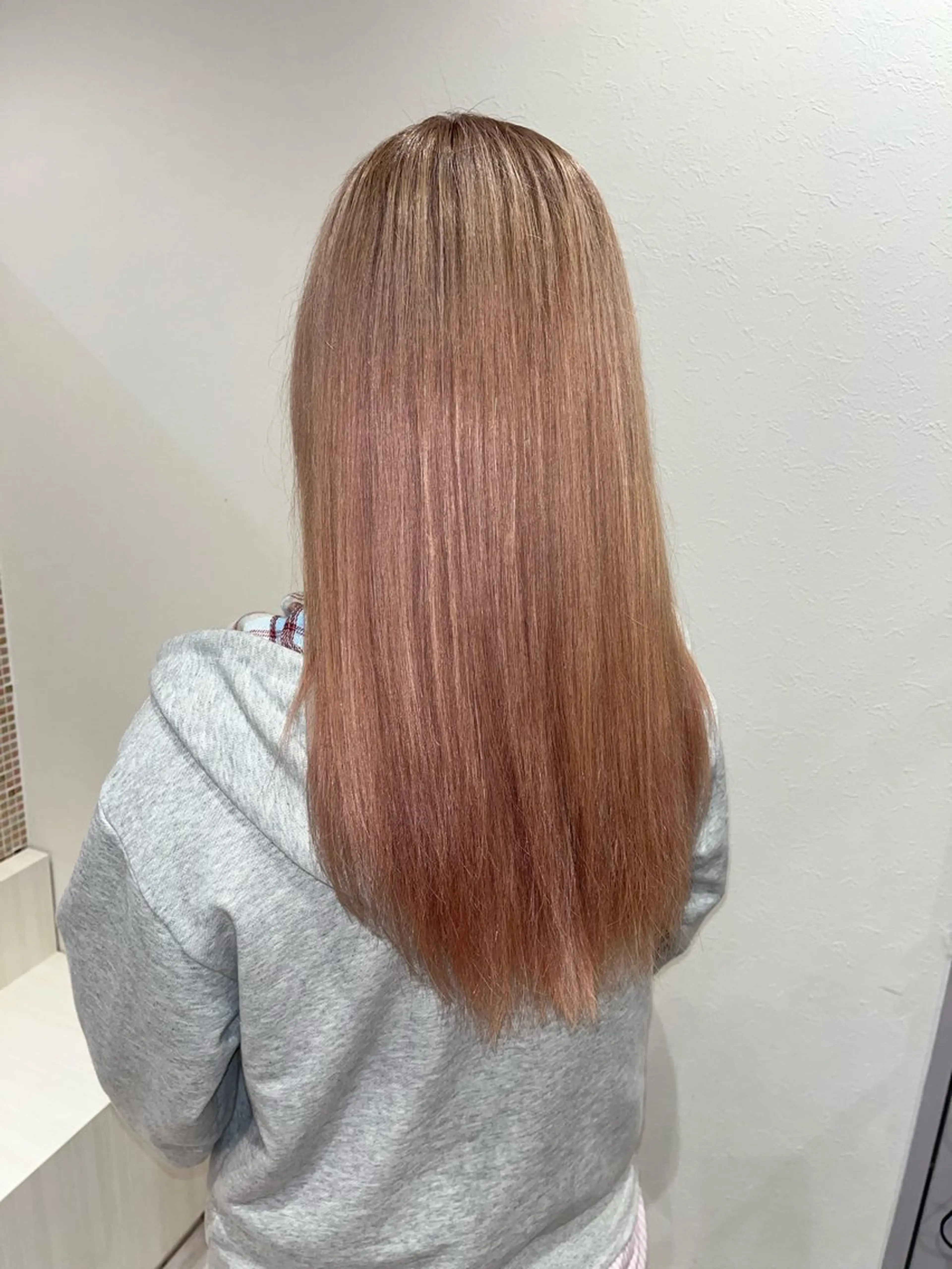 ロング ヘアカラー luce.hair.design所属・加藤 菜々子のヘアスタイル