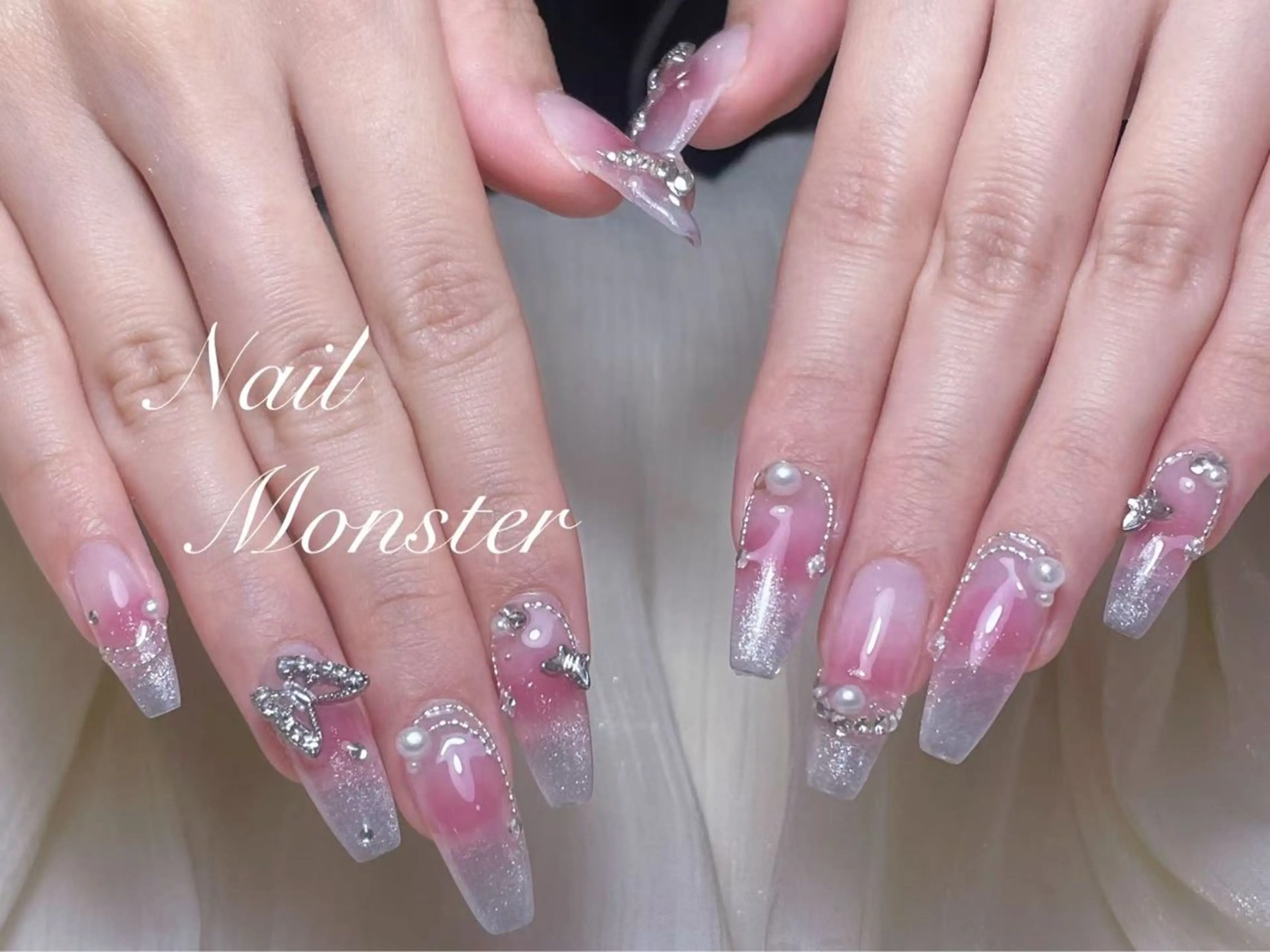 ネイル ハンドネイル DIAMOND Nail🥇のネイルデザイン