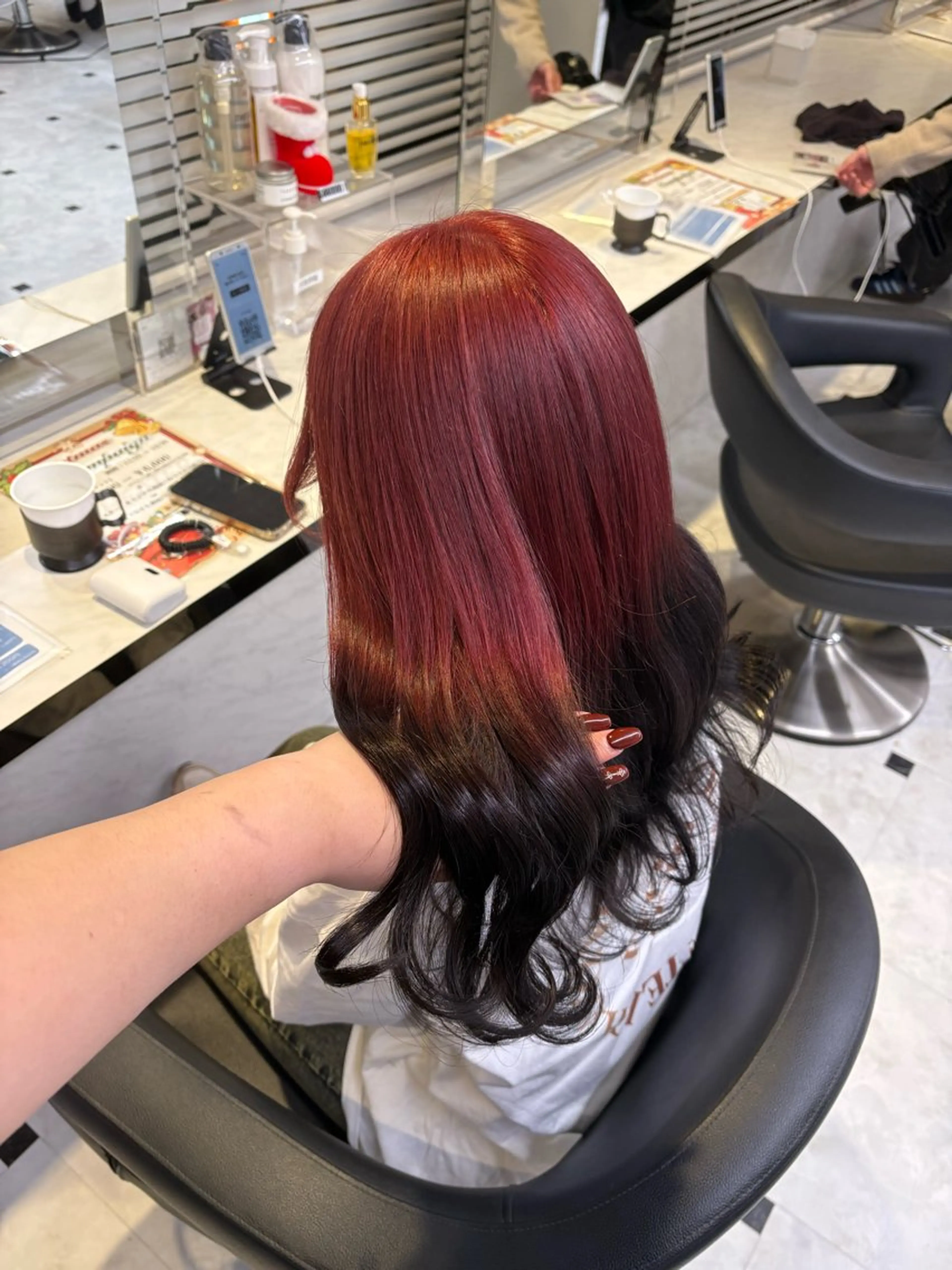 ロング カラー ヘアカラー トリートメント ヘッドスパ ヘアセット 透明感ベージュカラー ♡上野♡AIのヘアスタイル
