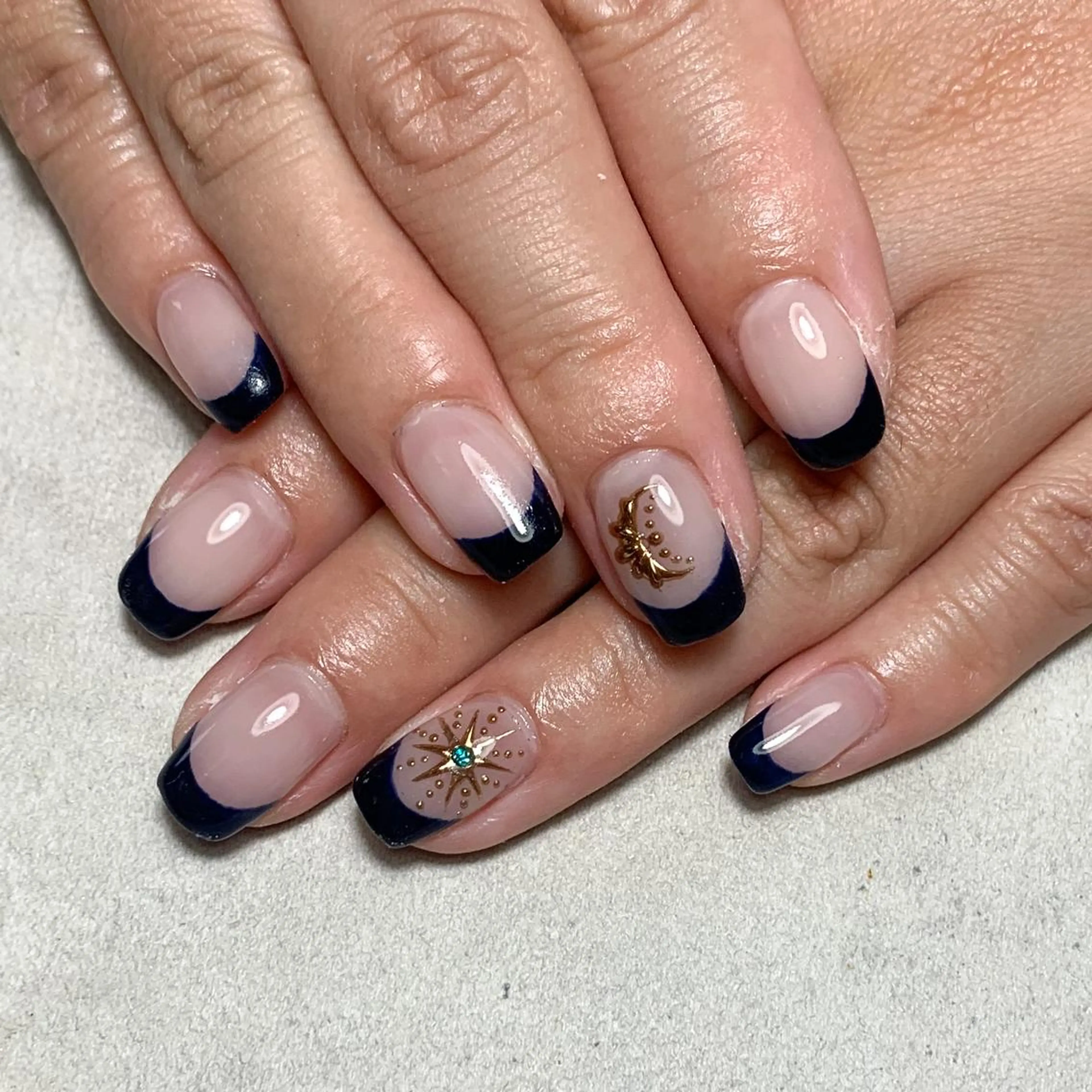 ネイル atelier　FIORITURA所属・FIORITURA aiのネイルデザイン