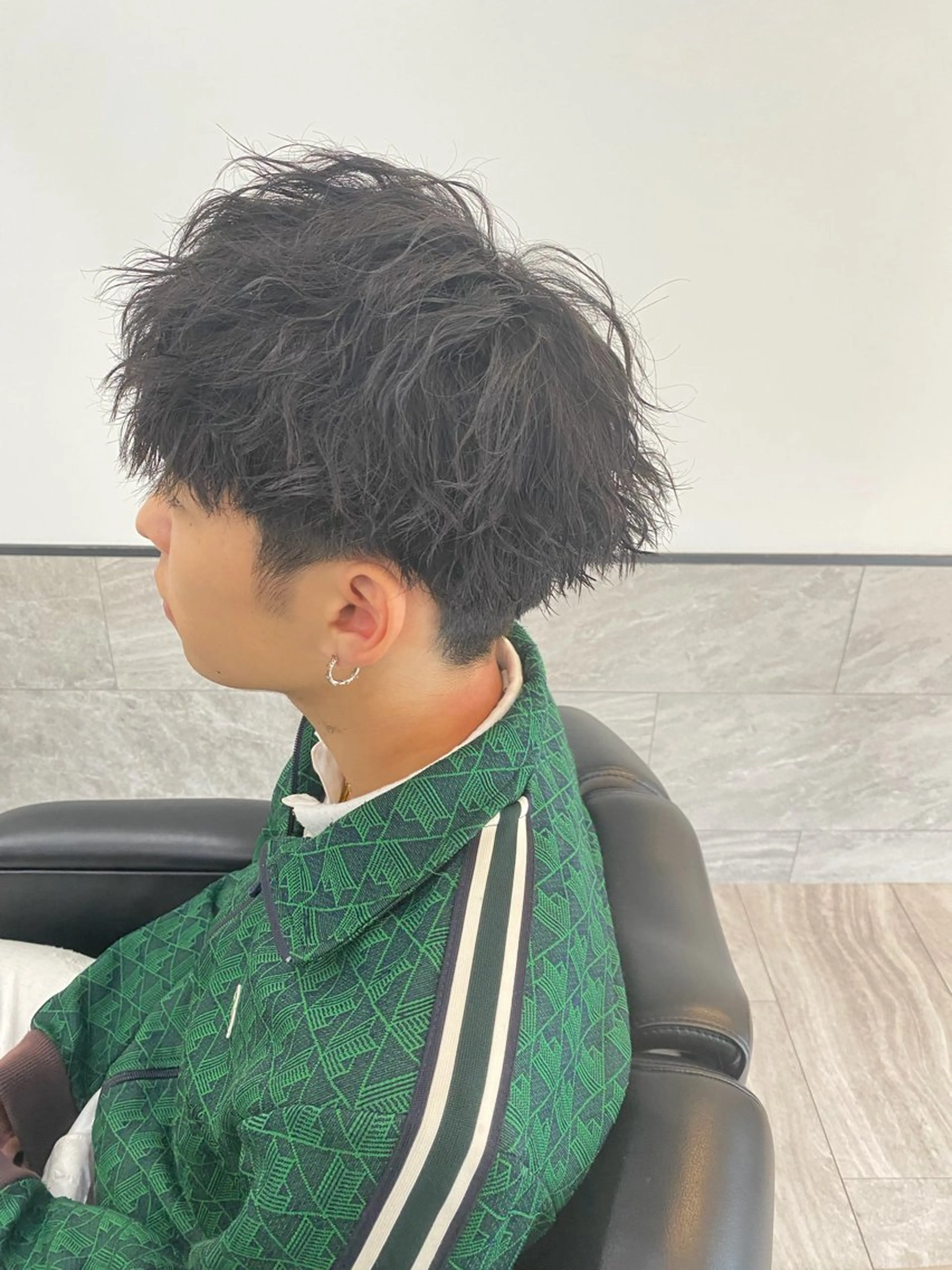 ショート パーマ メンズ メンズパーマ スパイラルパーマ 田中 昴輝のヘアスタイル