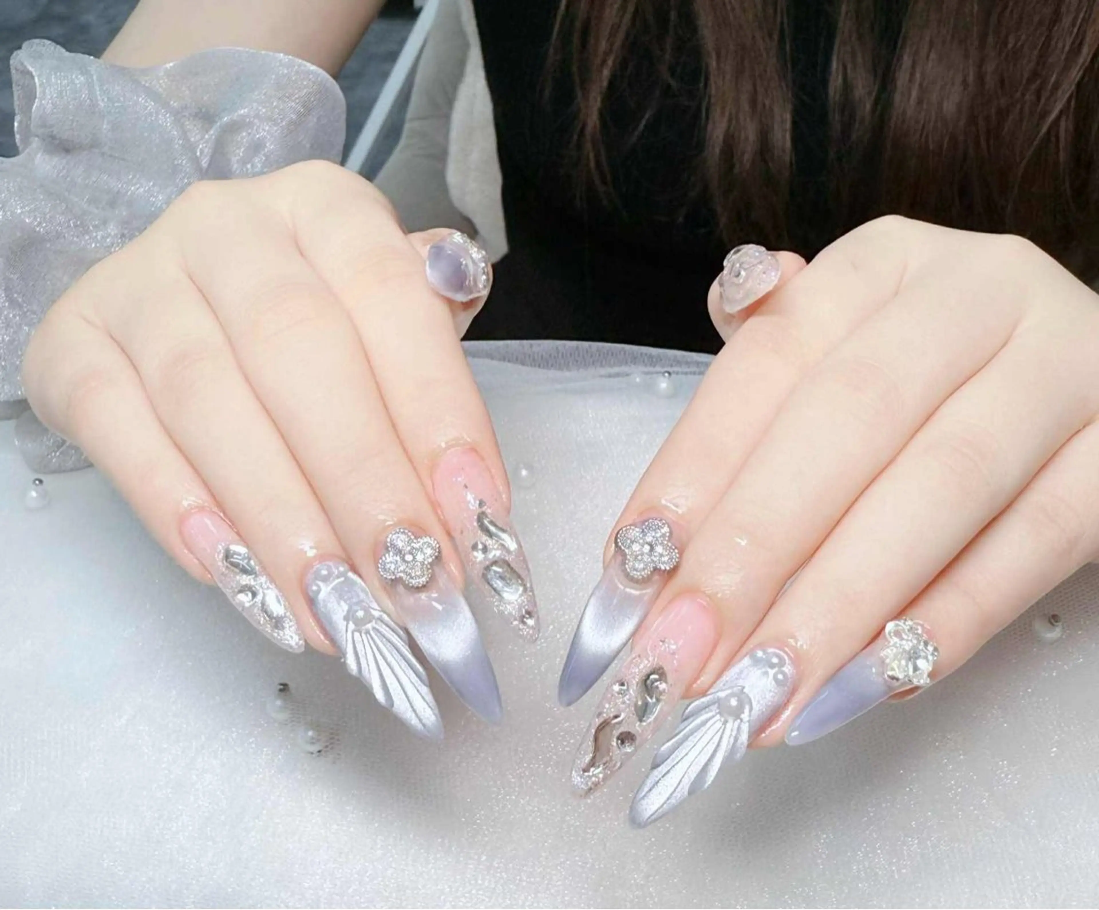 ロング RinO Nail Salon所属・Hin Rin 日本橋店のネイルデザイン