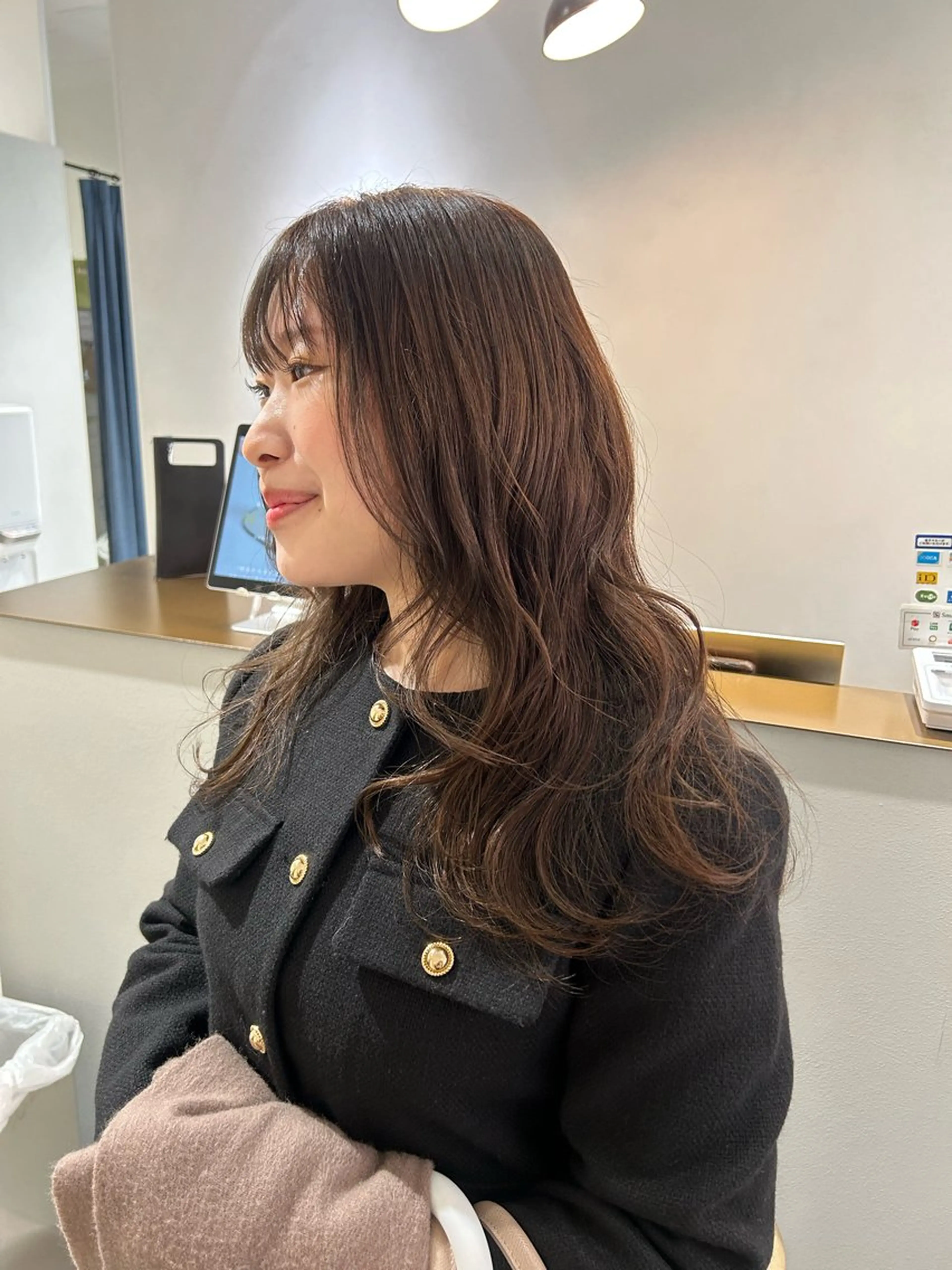 セミロング カラー ベージュカラー トリートメント ヘアカラー オリーブベージュ/ ブリーチなし透明感のヘアスタイル