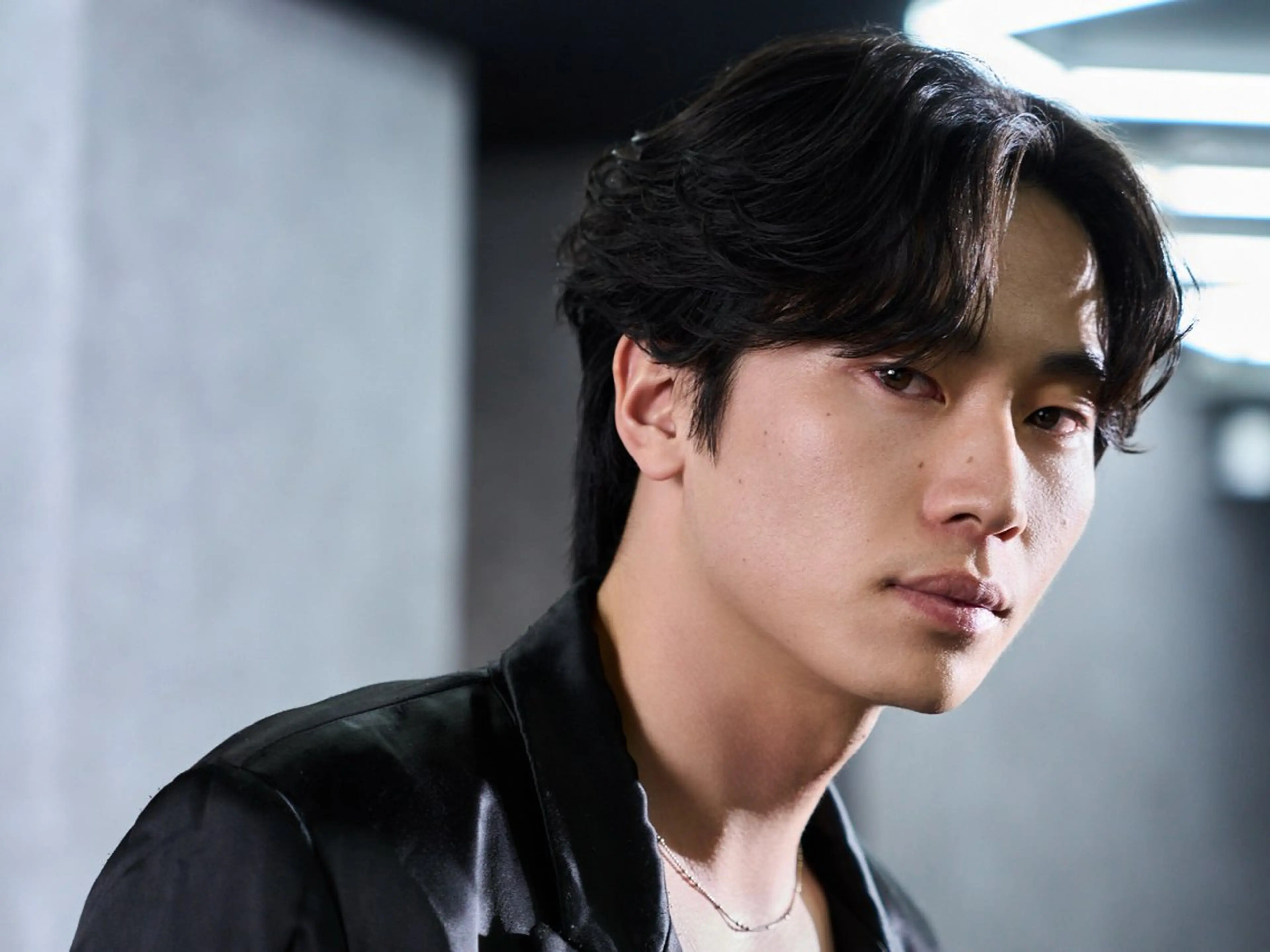 パーマ メンズ フェザーパーマ メンズハイトーン メンズパーマ シャドーパーマ ツイストスパイラルパーマ カット パーマ 🔥メンズ専門🔥 ✂️加瀬澤駿✂️のヘアスタイル