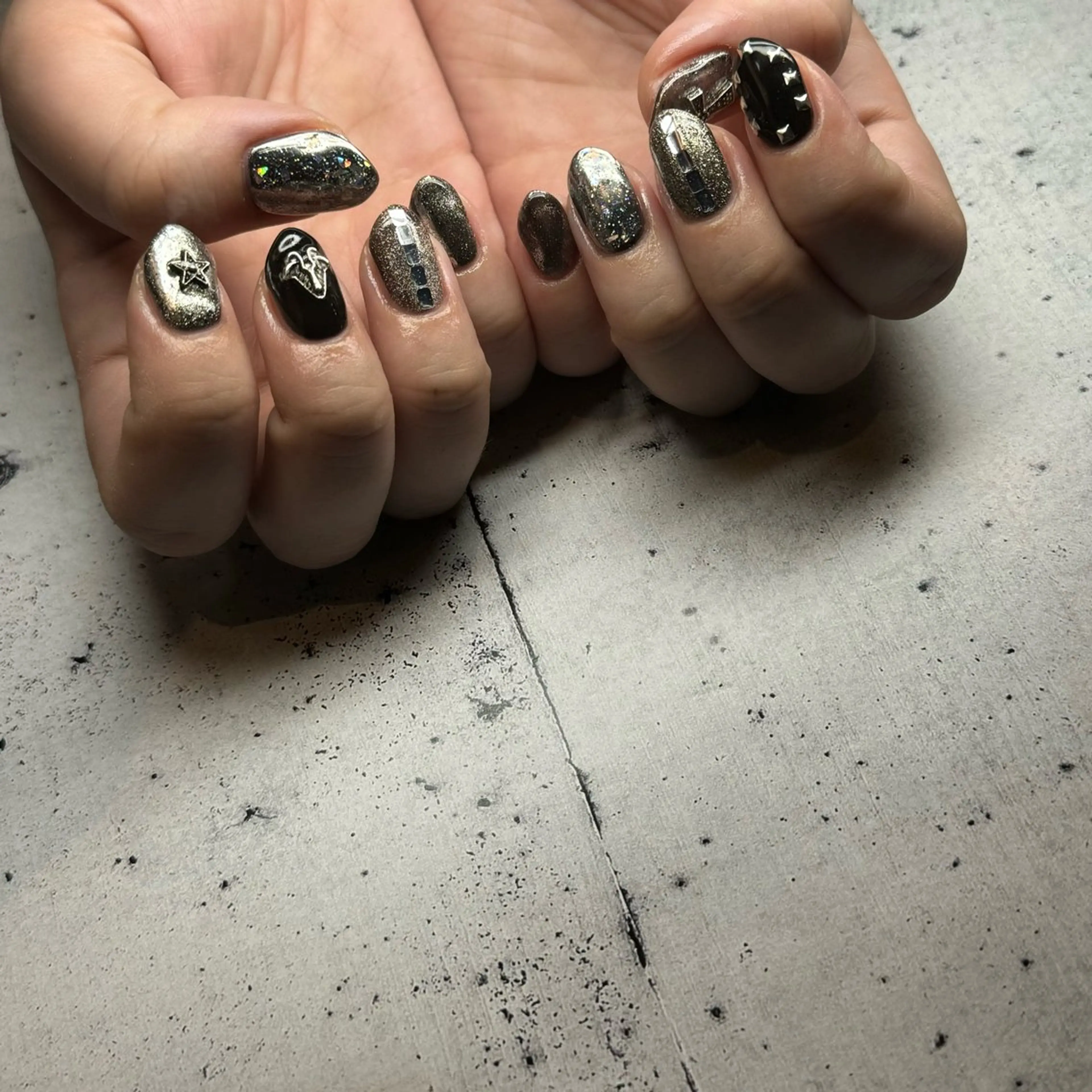 ネイル ハンドネイル 𝐫𝐚𝐢 𝐧𝐚𝐢𝐥のネイルデザイン