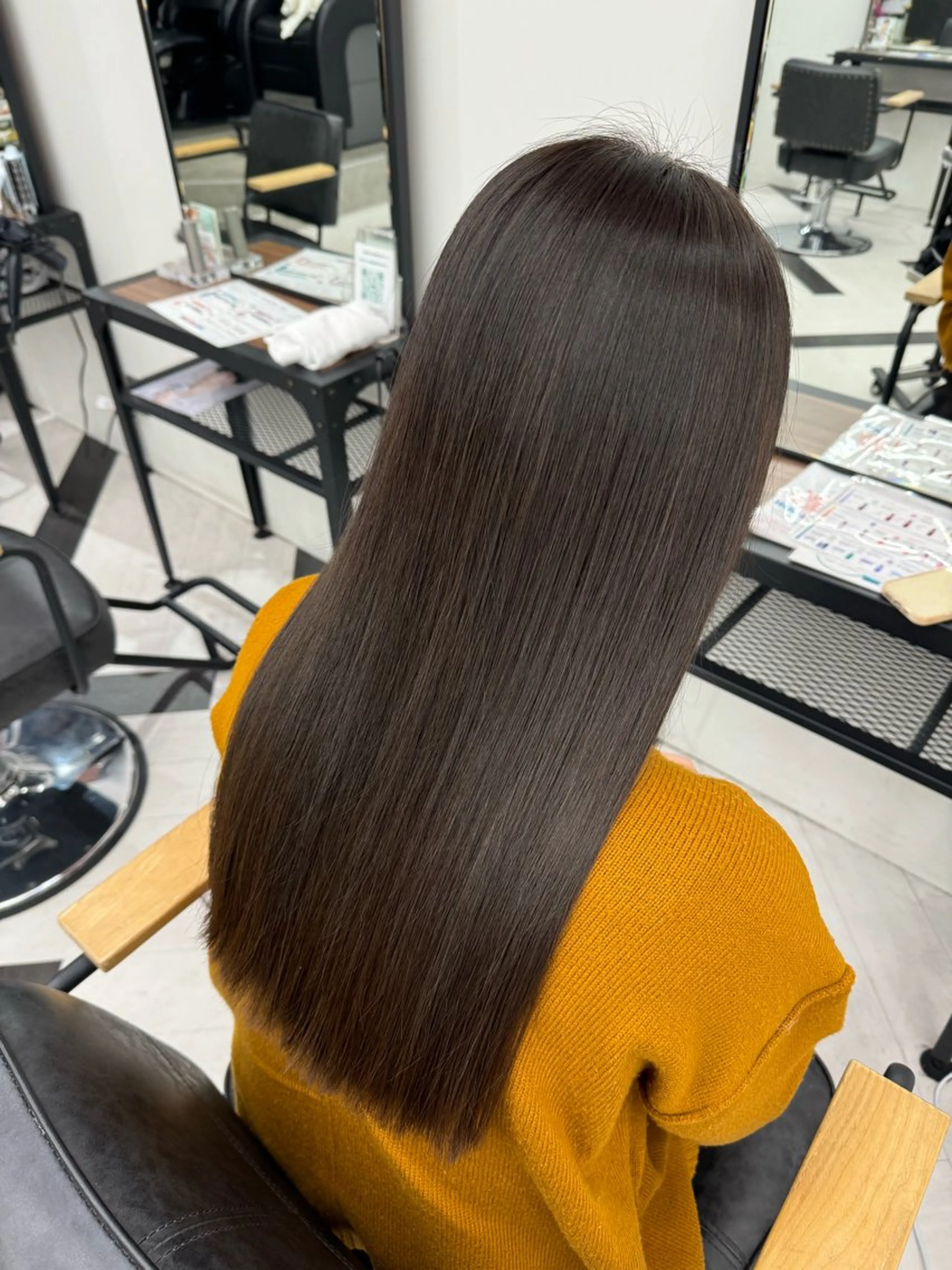 カラー カット ヘアカラー トリートメント ルイ☆【ボブ/メンズ /酸性ストレート】のヘアスタイル