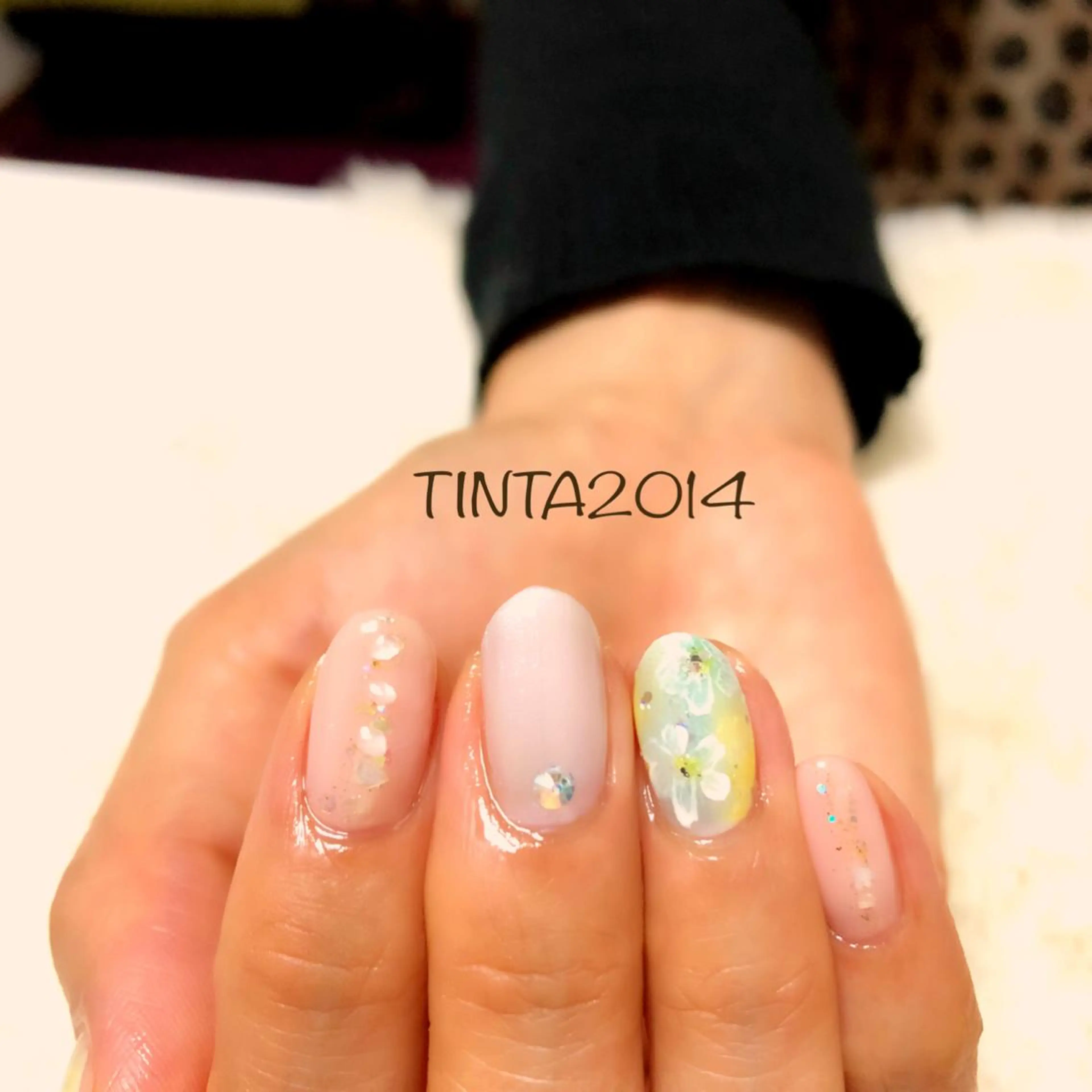 ネイル フラワーネイル ネイルサロン ティンタ所属・馬場 典子のネイルデザイン