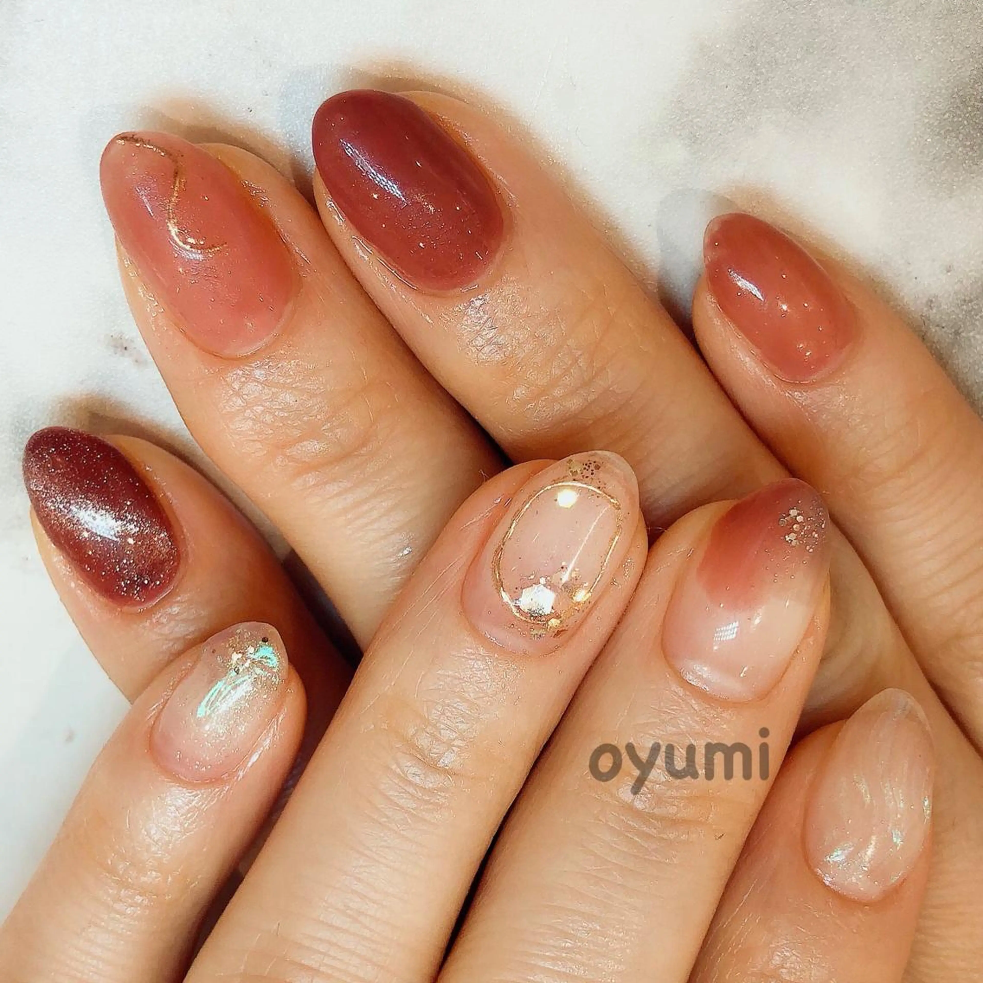 ネイル マグネットネイル ニュアンスネイル ピンク 春ネイル ハンドネイル takanashi yumiのネイルデザイン