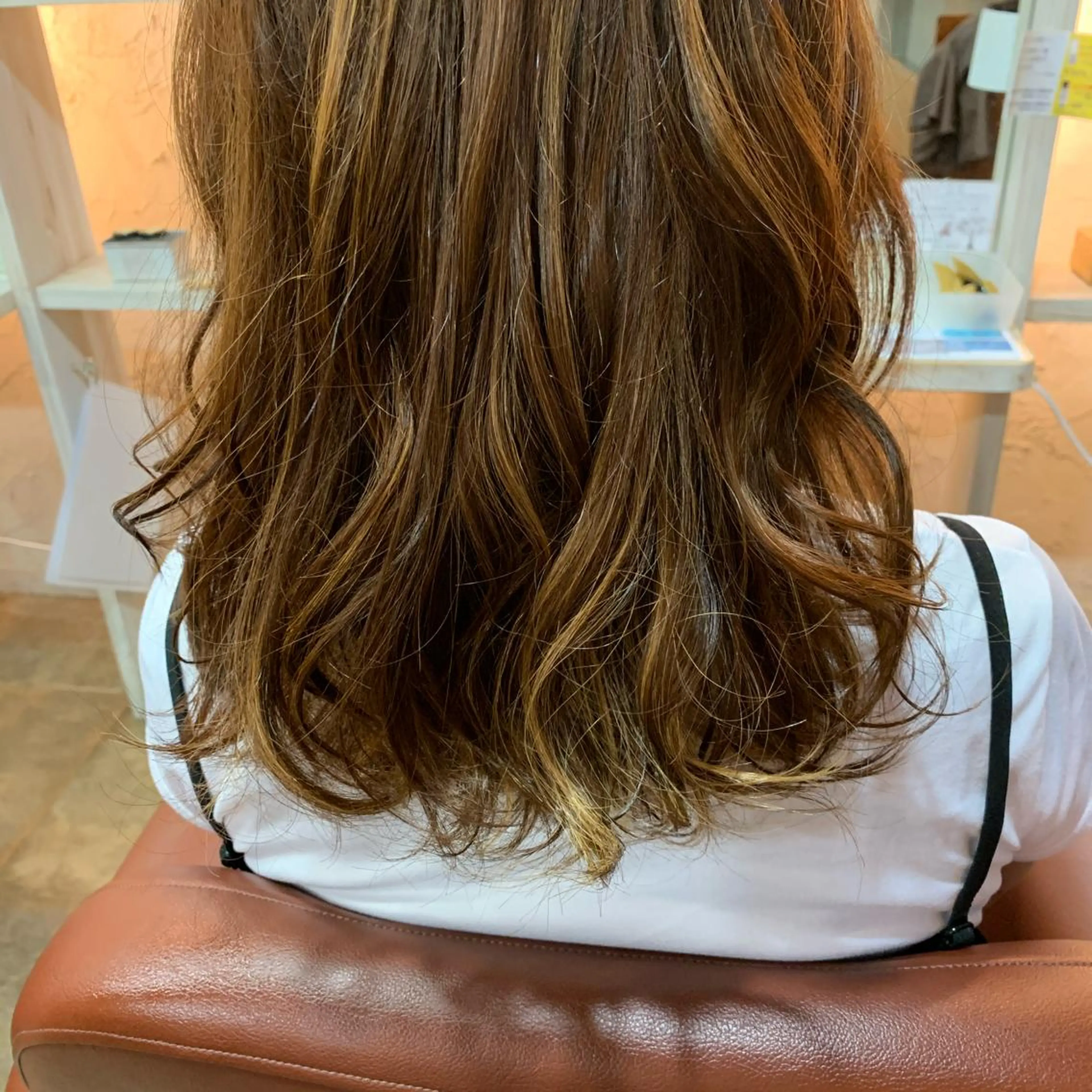 ミディアム mono.所属・南茨/ヘッドスパ /カット/momoのヘアスタイル