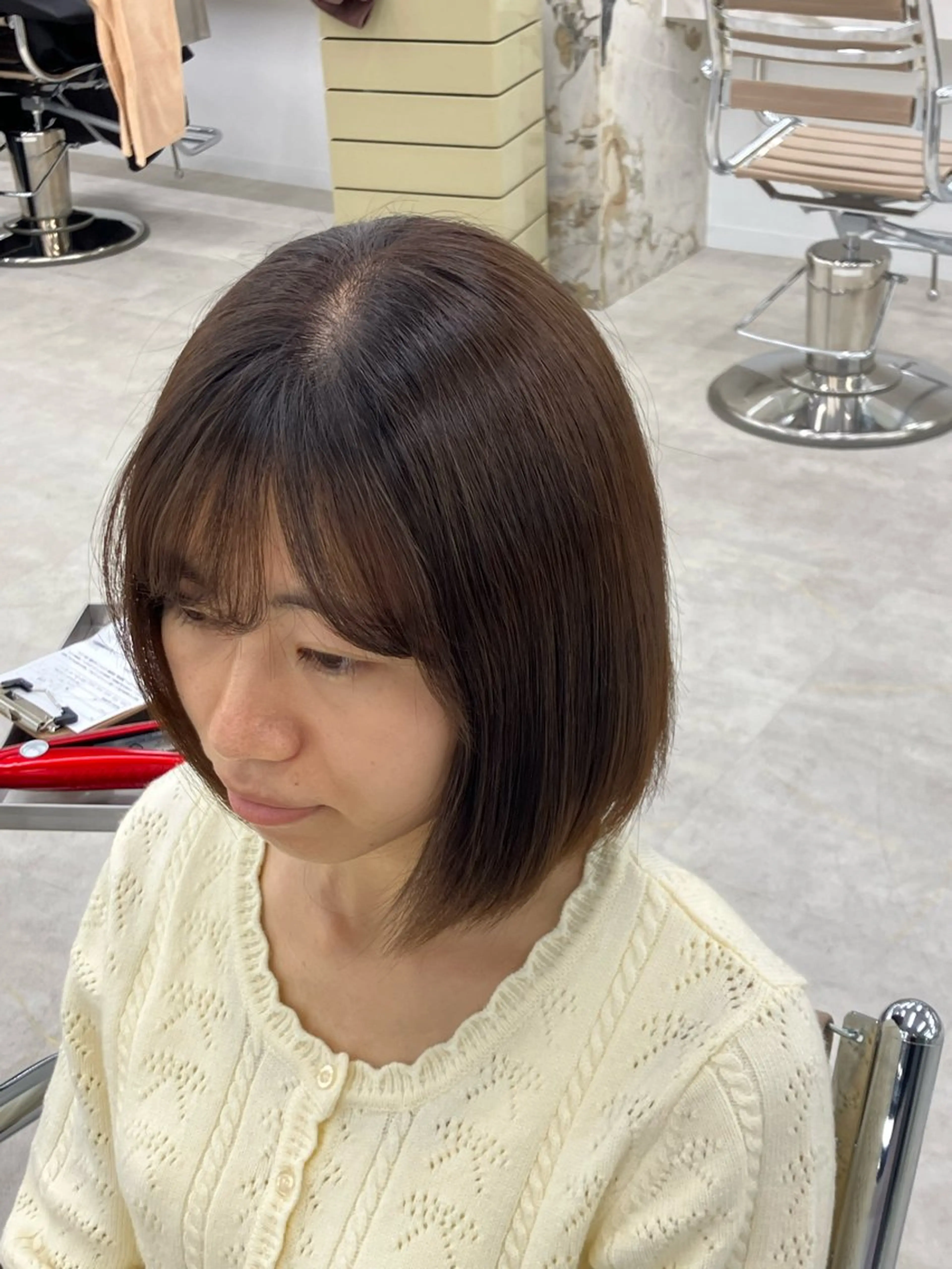 ミディアム カラー ボブ 縮毛矯正 千葉 弥咲のヘアスタイル