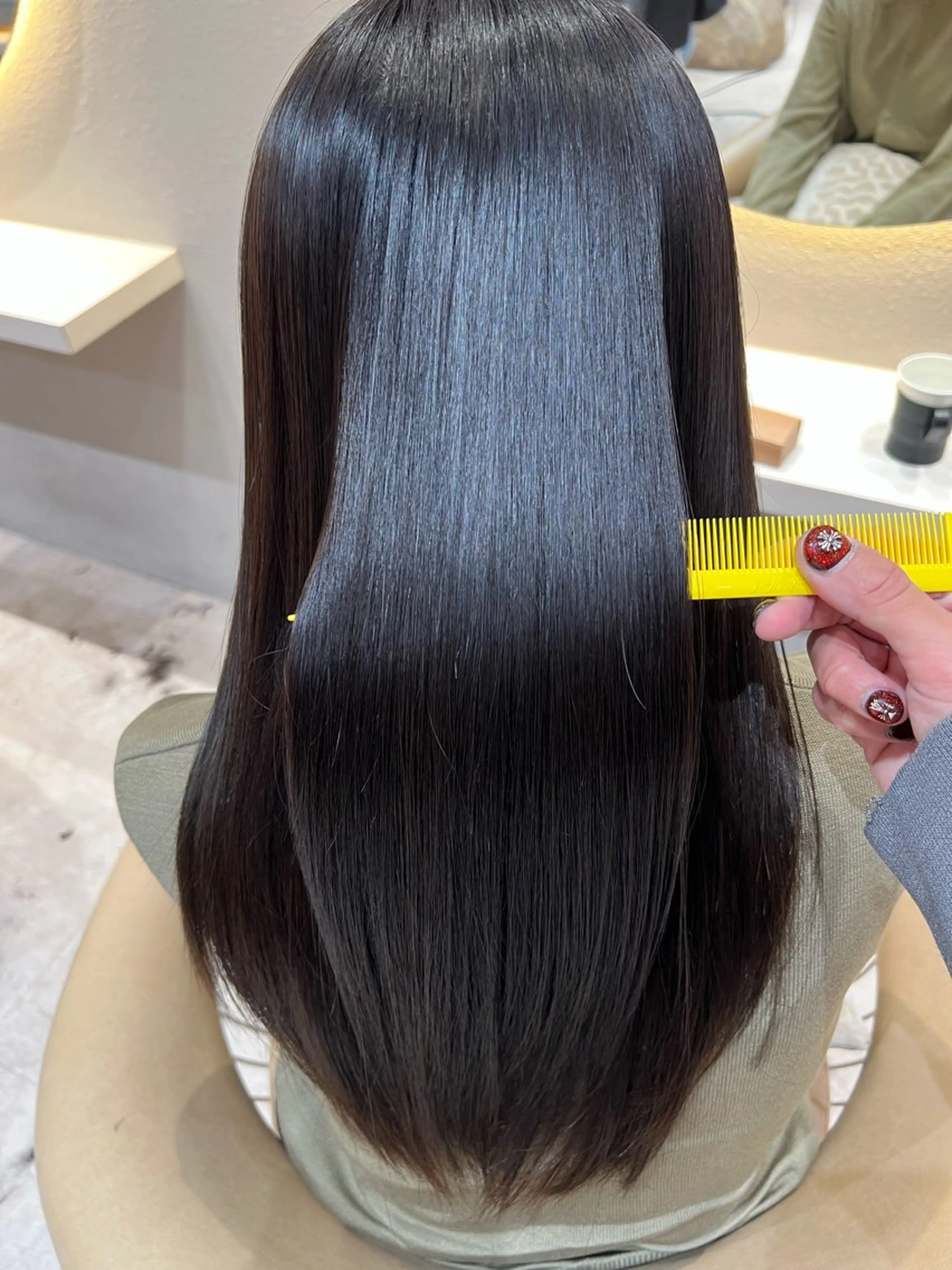 ロング カラー カット 縮毛矯正 レイヤー/韓国 ハイトーン興津史弥のヘアスタイル