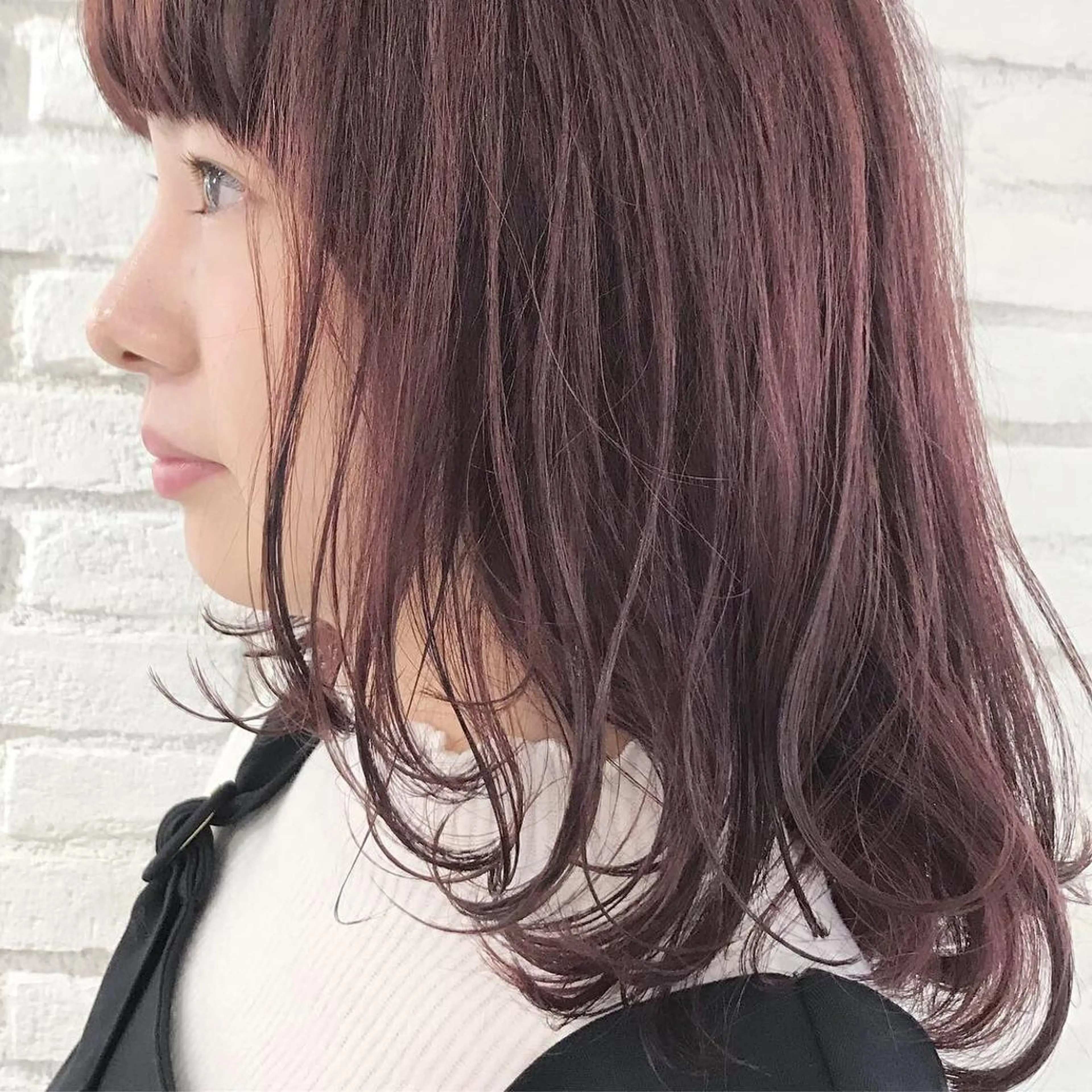 ミディアム カラー 顔周りカット 伊 杏のヘアスタイル
