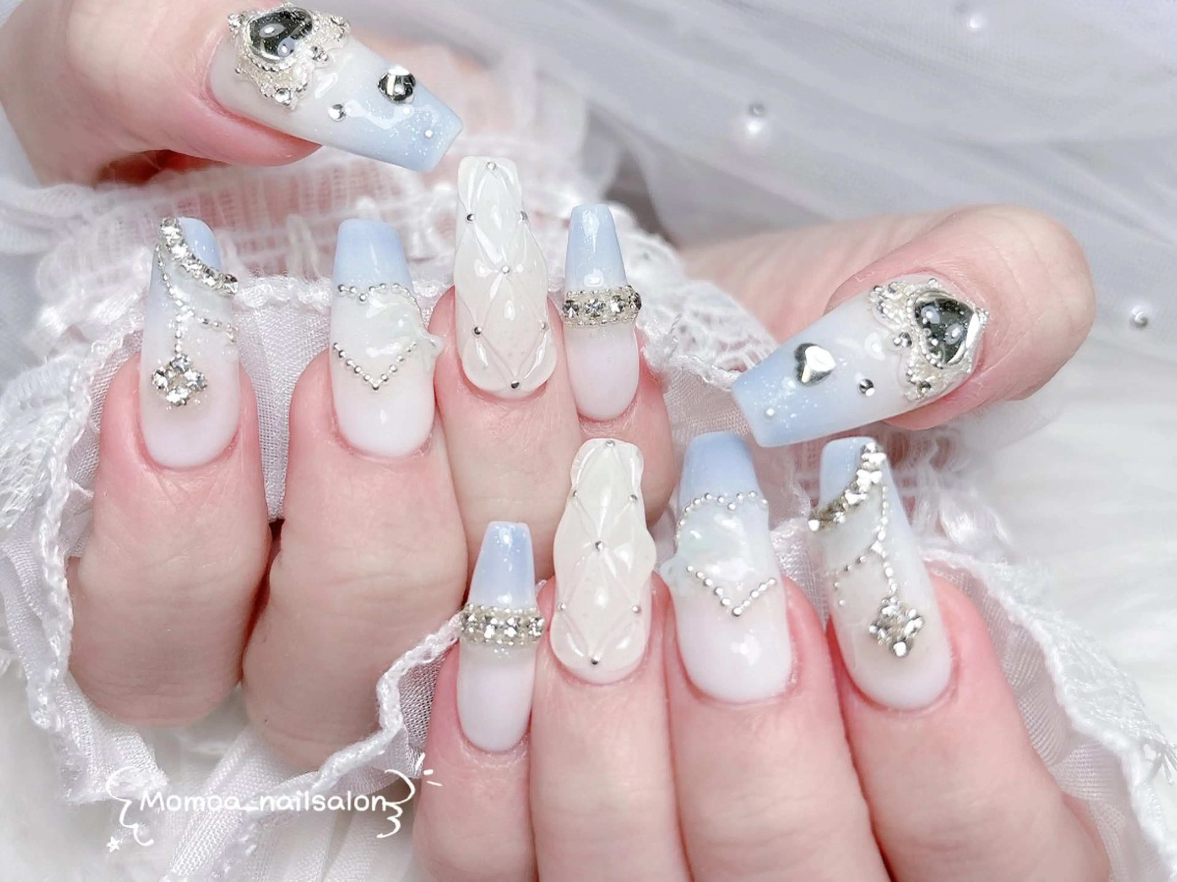 ネイル 成人式 ロングネイル マグネットネイル 大理石ネイル(マーブル) 持ち込み ハンドネイル MoMoA Nail ネイル長さ出し専門店のネイルデザイン