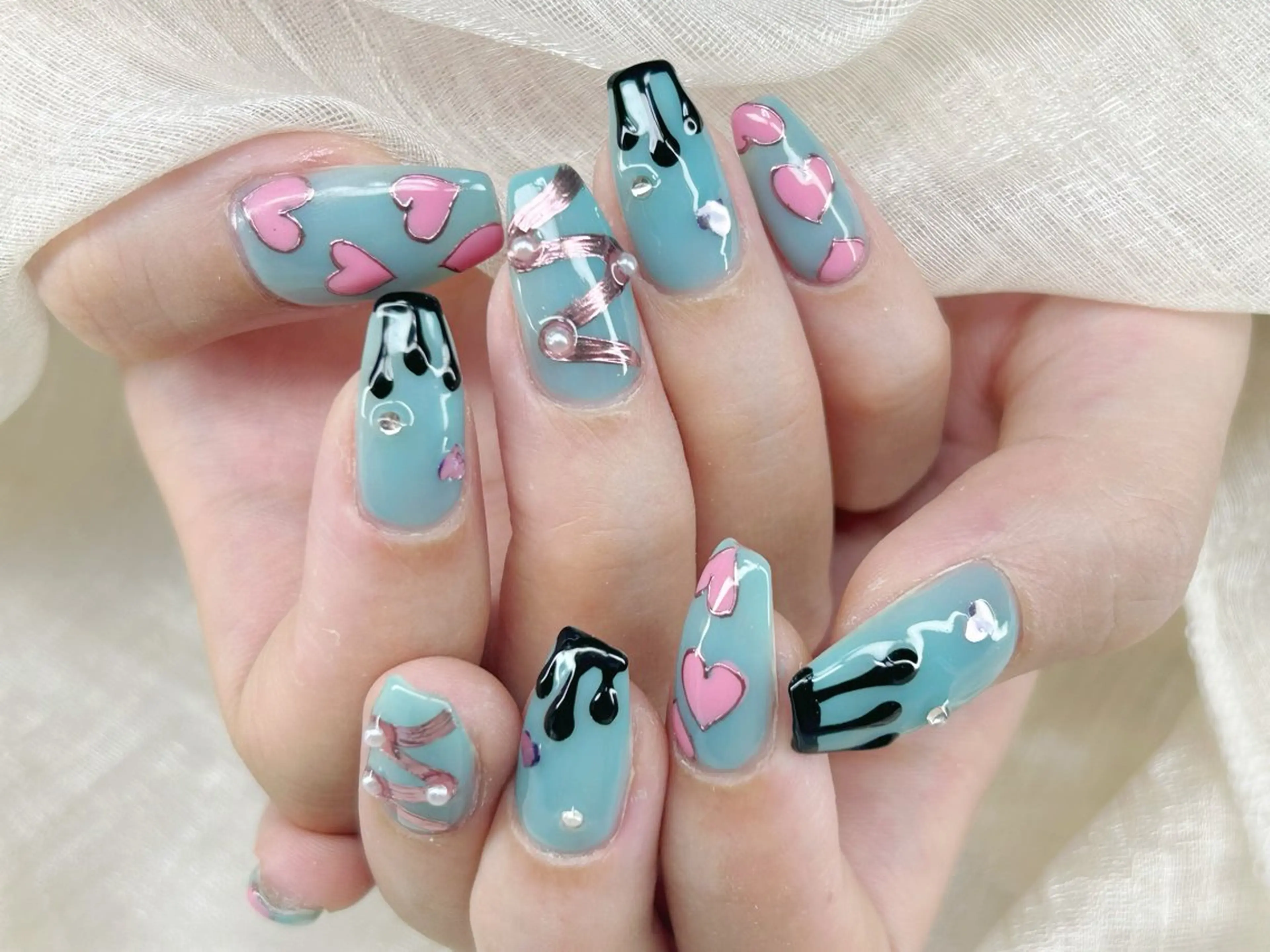 ネイル 成人式 長さ出し マグネットネイル 持ち込み シンプルネイル ハンドネイル Lino Nailのネイルデザイン