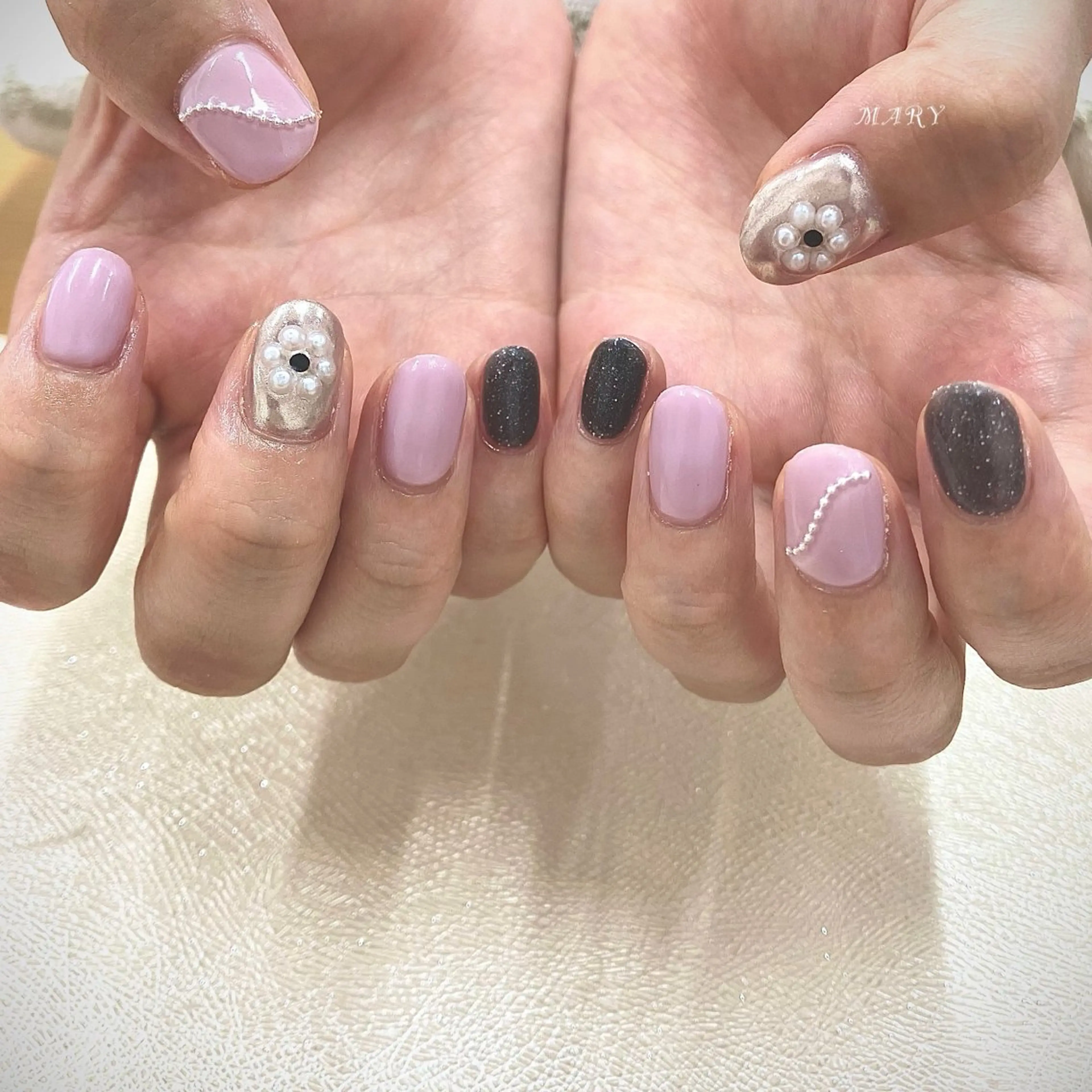 ネイル フラワーネイル ミラーネイル ニュアンスネイル ワンカラーネイル ピンク Mary nail所属・Mary nail .narumiのネイルデザイン