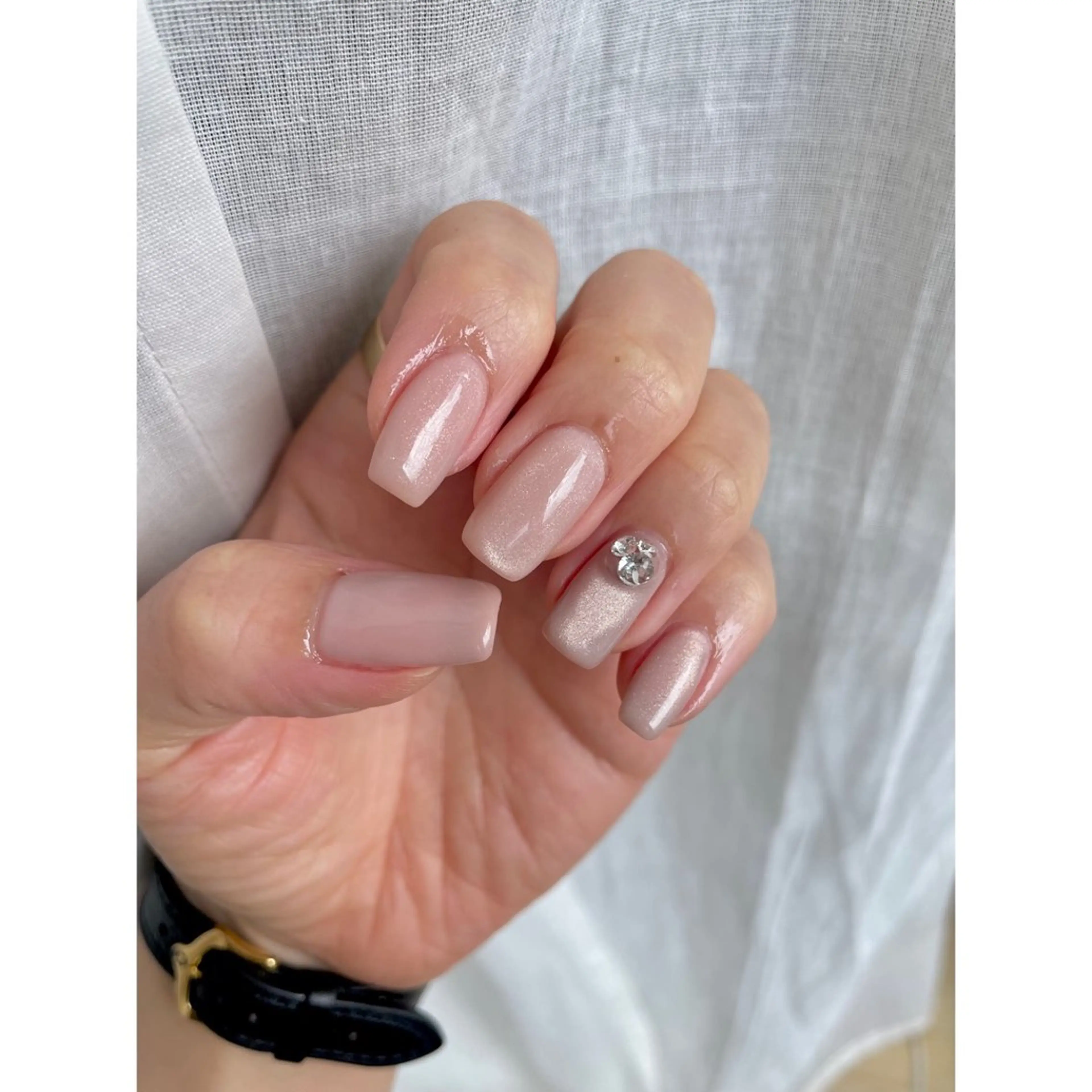 ネイル ストーンネイル 𖡼 yumenoのネイルデザイン