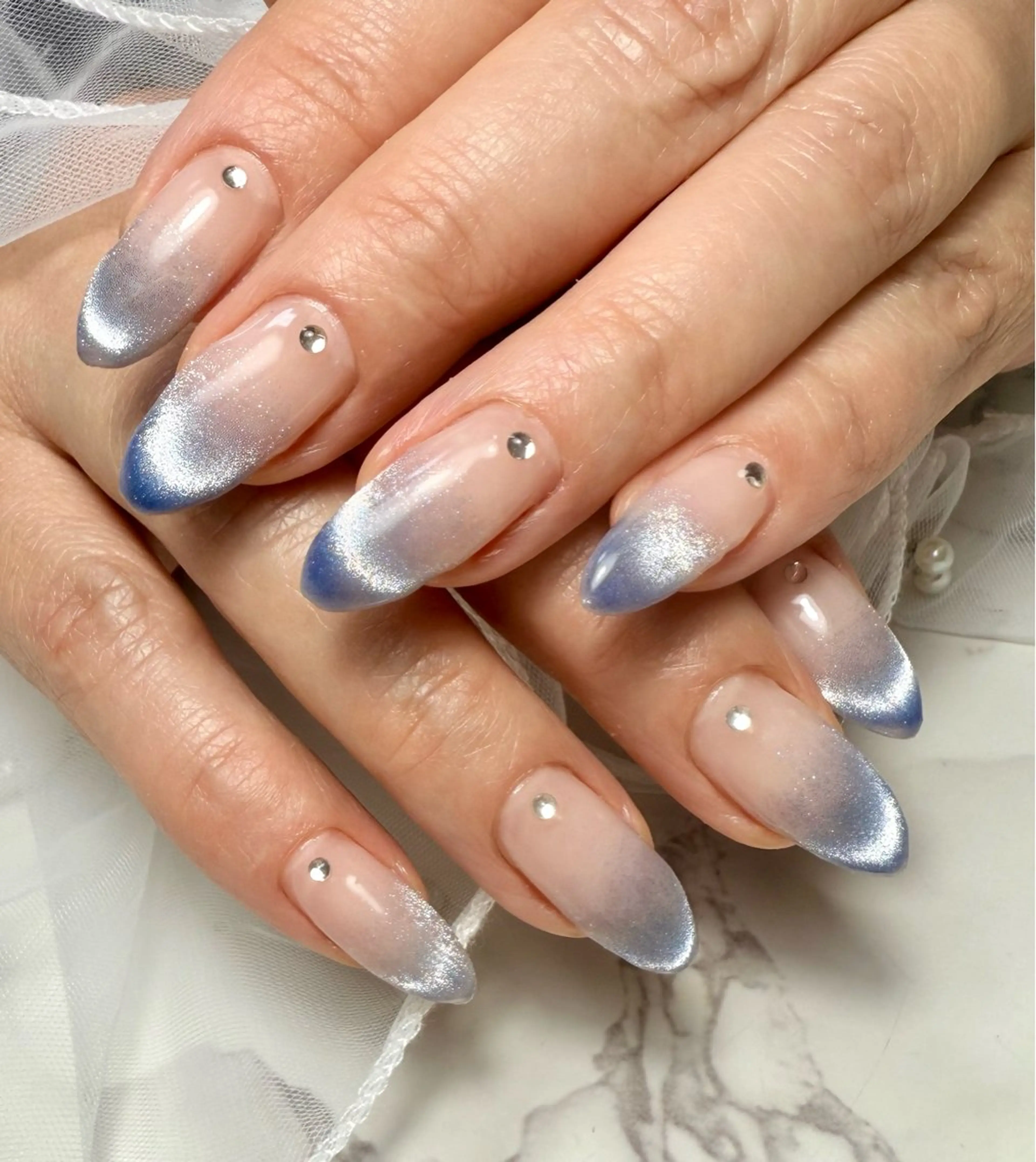 ネイル アートネイル フレンチネイル ガラスフレンチ 氷ネイル・うるうるネイル キラキラネイル M.N_ nailのネイルデザイン