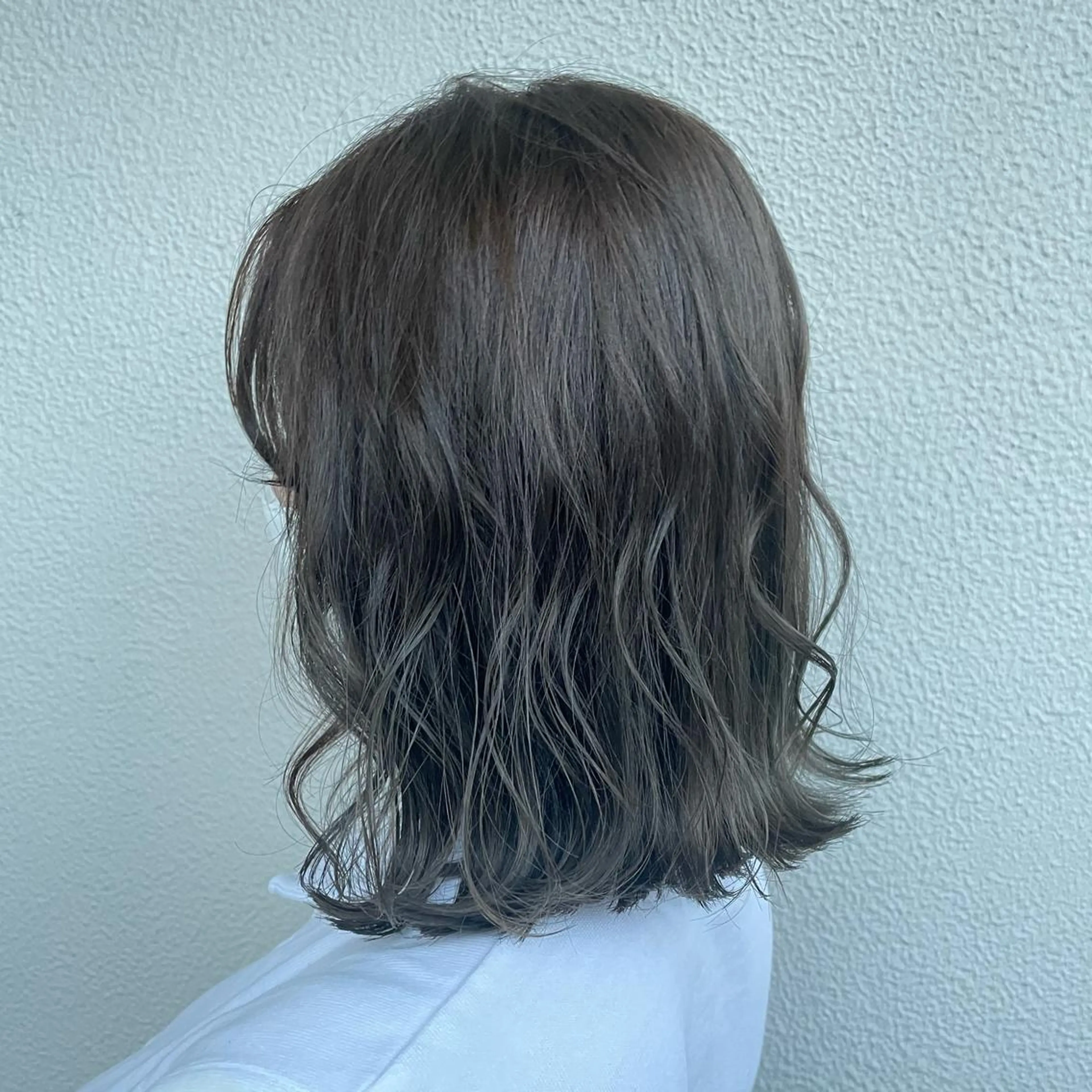 ミディアム カラー パーマ ヘアアレンジ メンズ キッズ ネイル マツエク・マツパ ブリーチカラー/似合 せ🎀amika🎀のヘアスタイル