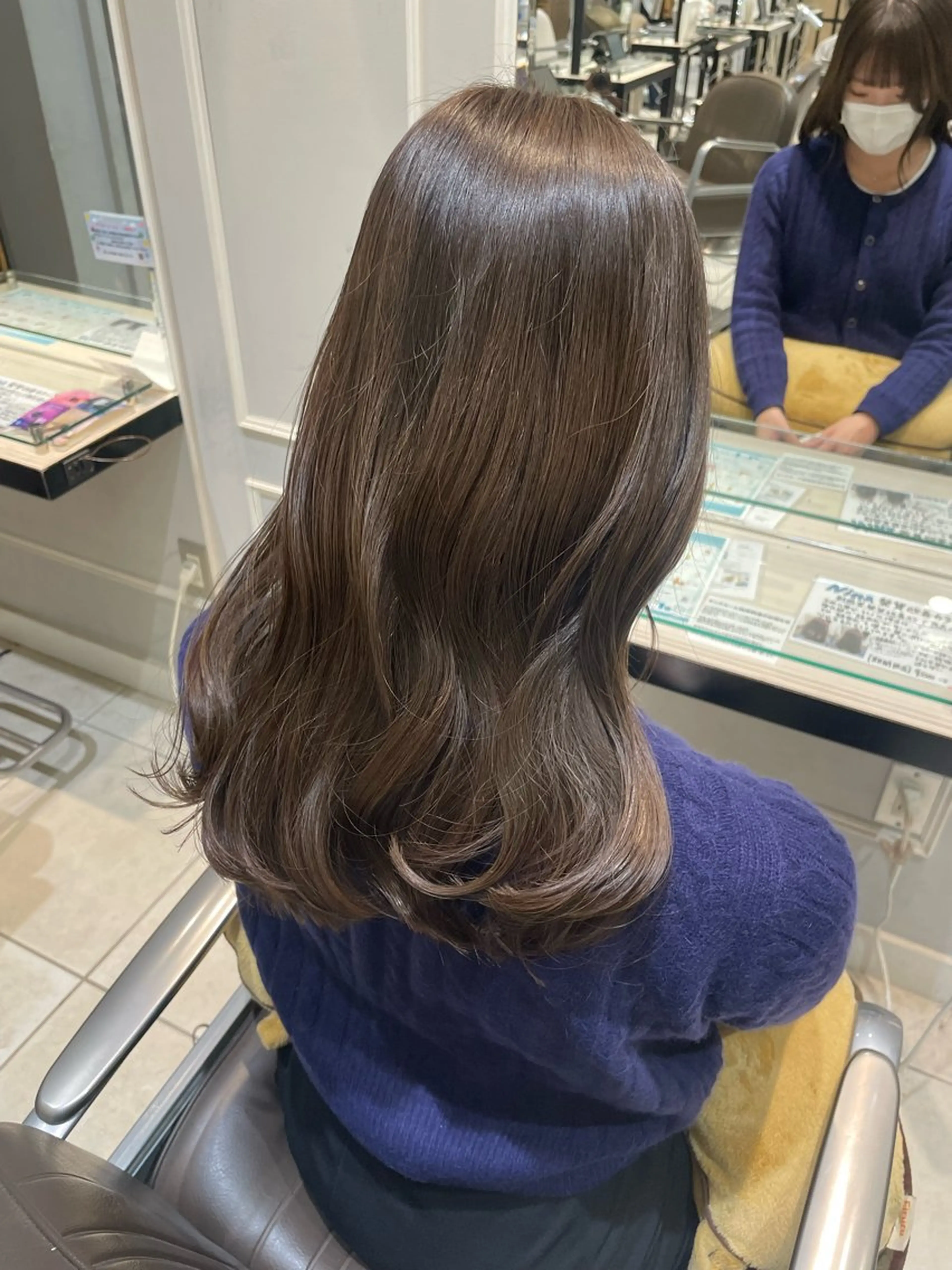 ロング カット ヘアカラー トリートメント 🩶赤み消しカラー 🐈‍⬛荻野美思🐾のヘアスタイル