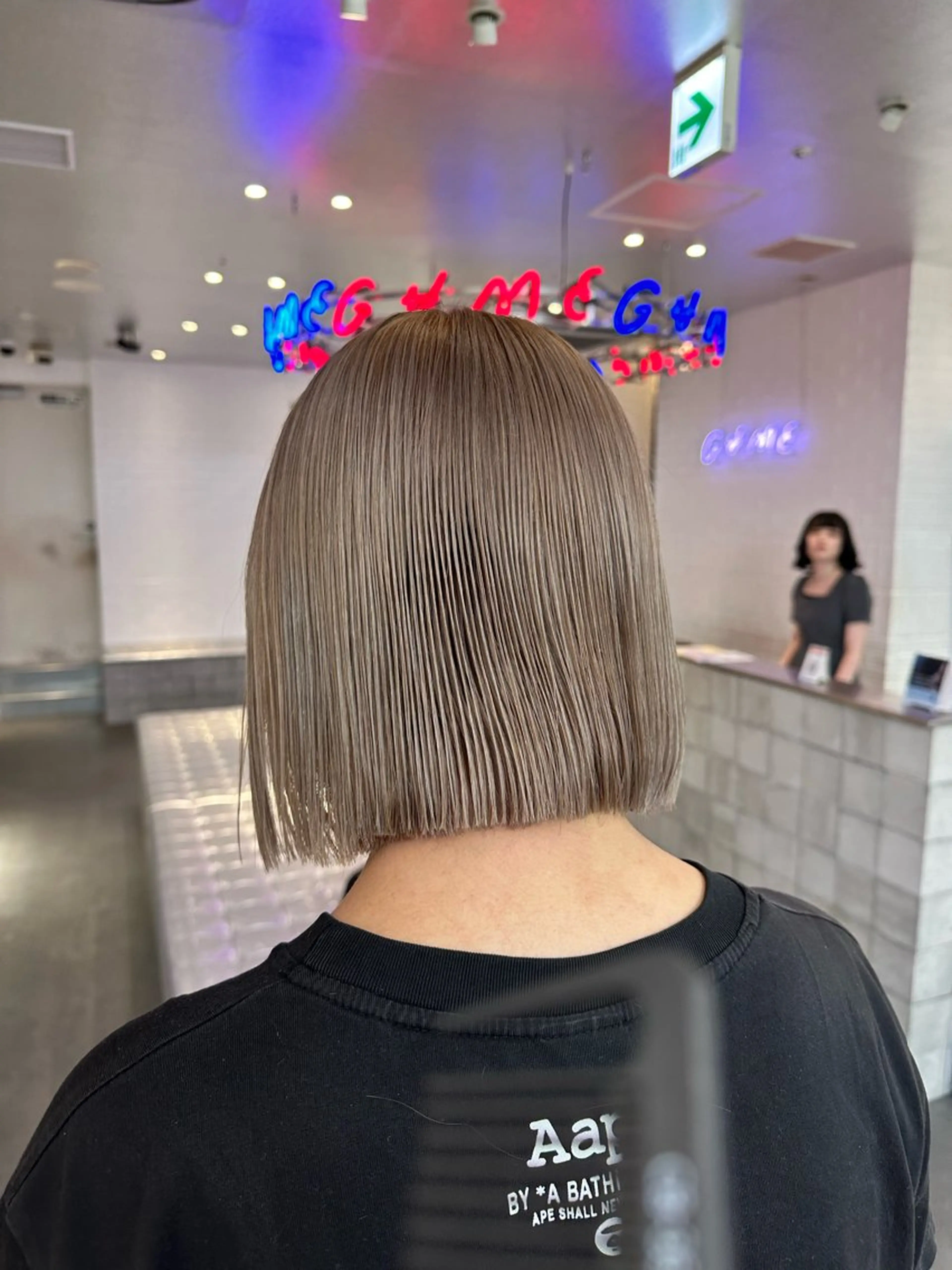 セミロング カラー ヘアカラー トリートメント 🌈ベージュ艶髪🌈 ユウトのヘアスタイル