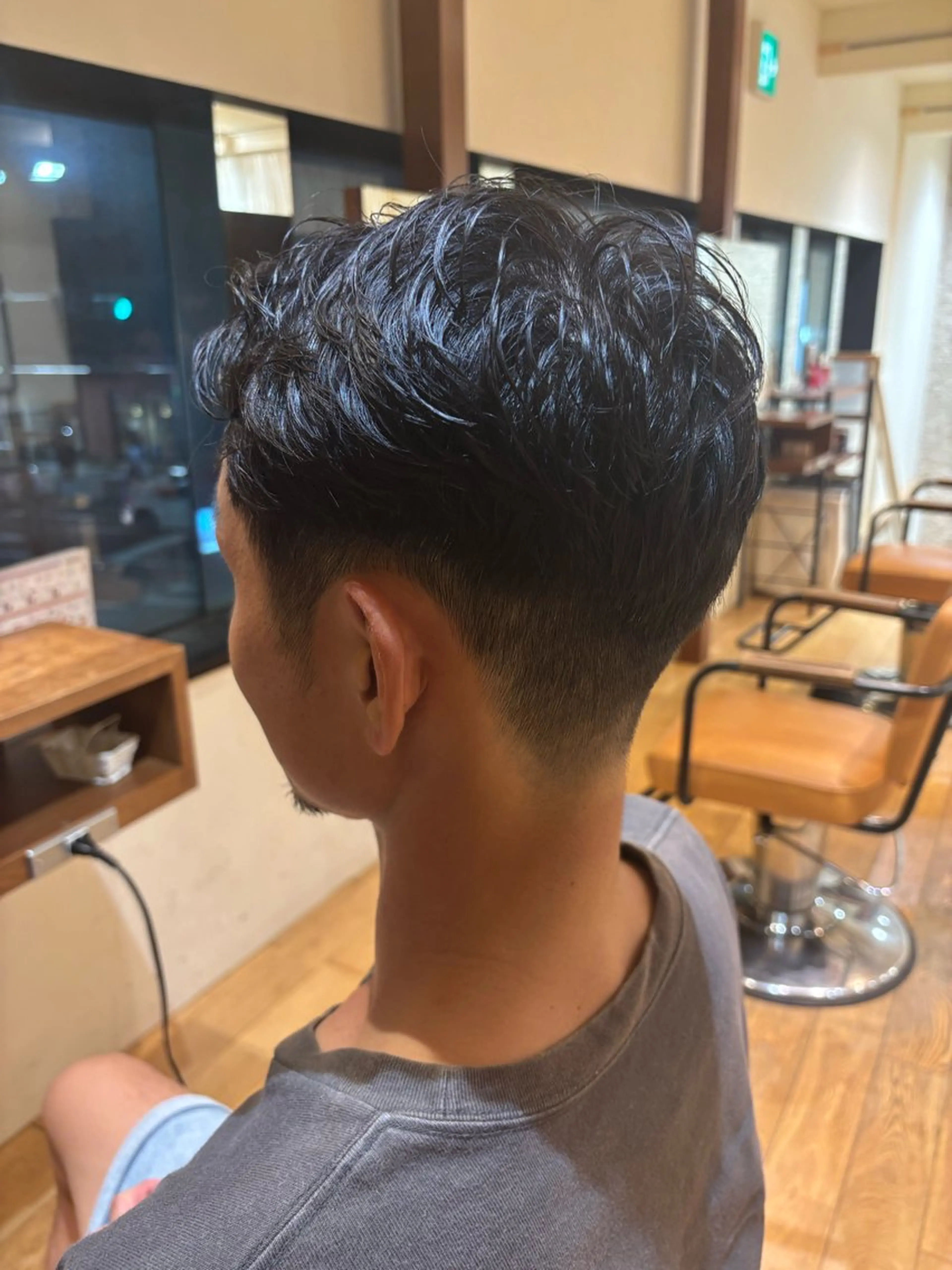 メンズ おもだか　がく /レディースカットのヘアスタイル