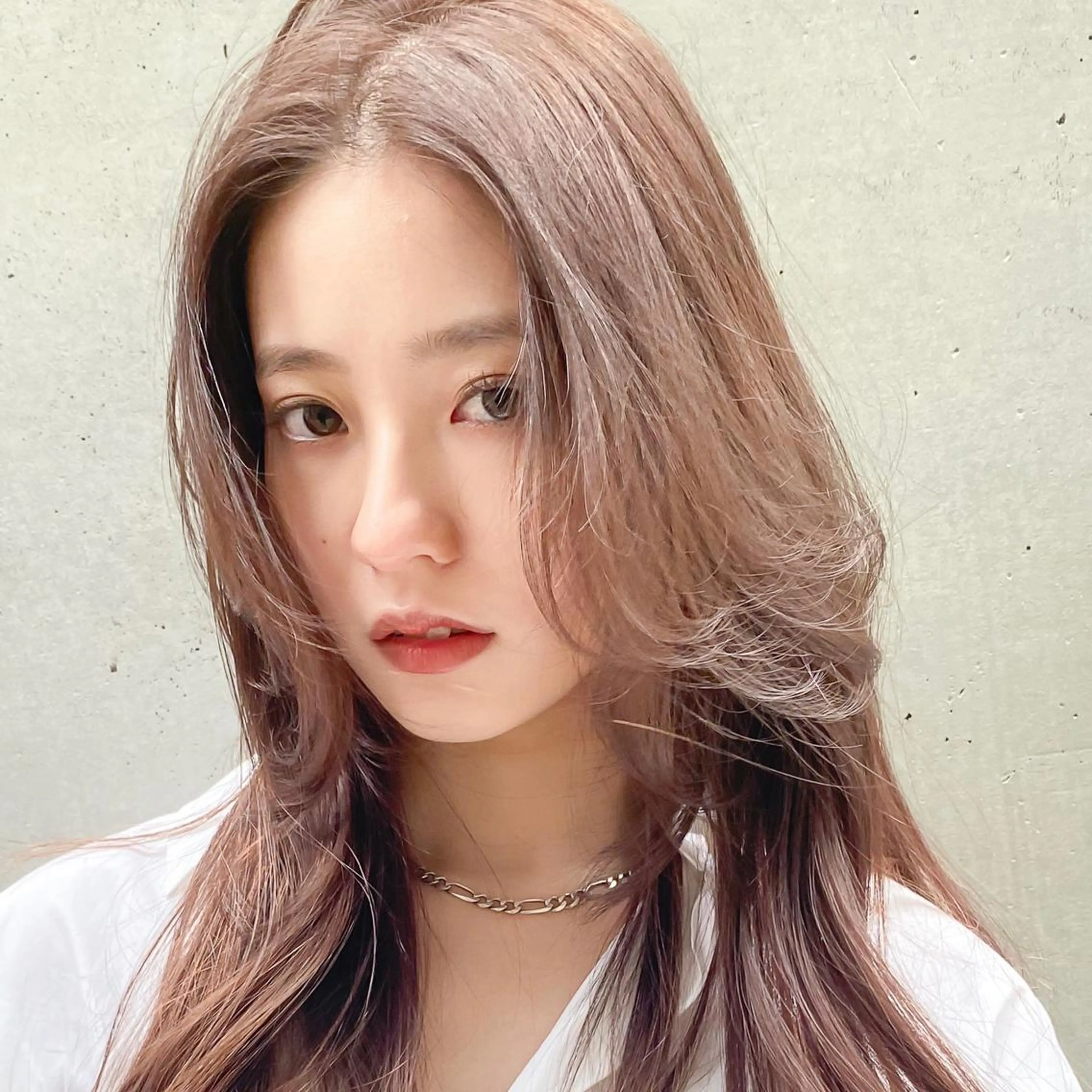 ロング カラー ブラウンカラー 透明感カラー レイヤーカット ロング ✨ハッシュカット✨ ユウキ✨のヘアスタイル