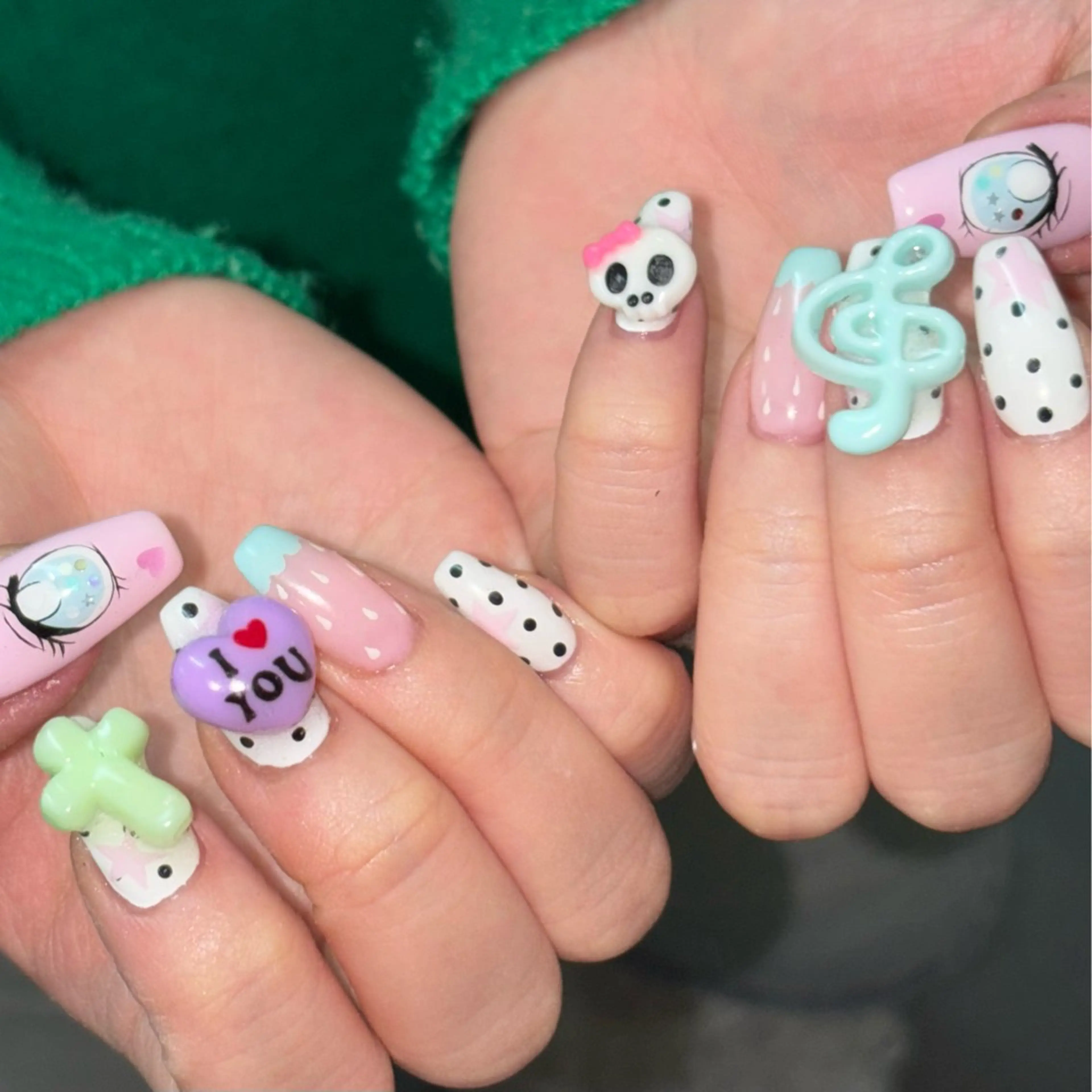 ネイル ハンドネイル フットネイル 木村 夏生 /アート･個性派👾のネイルデザイン