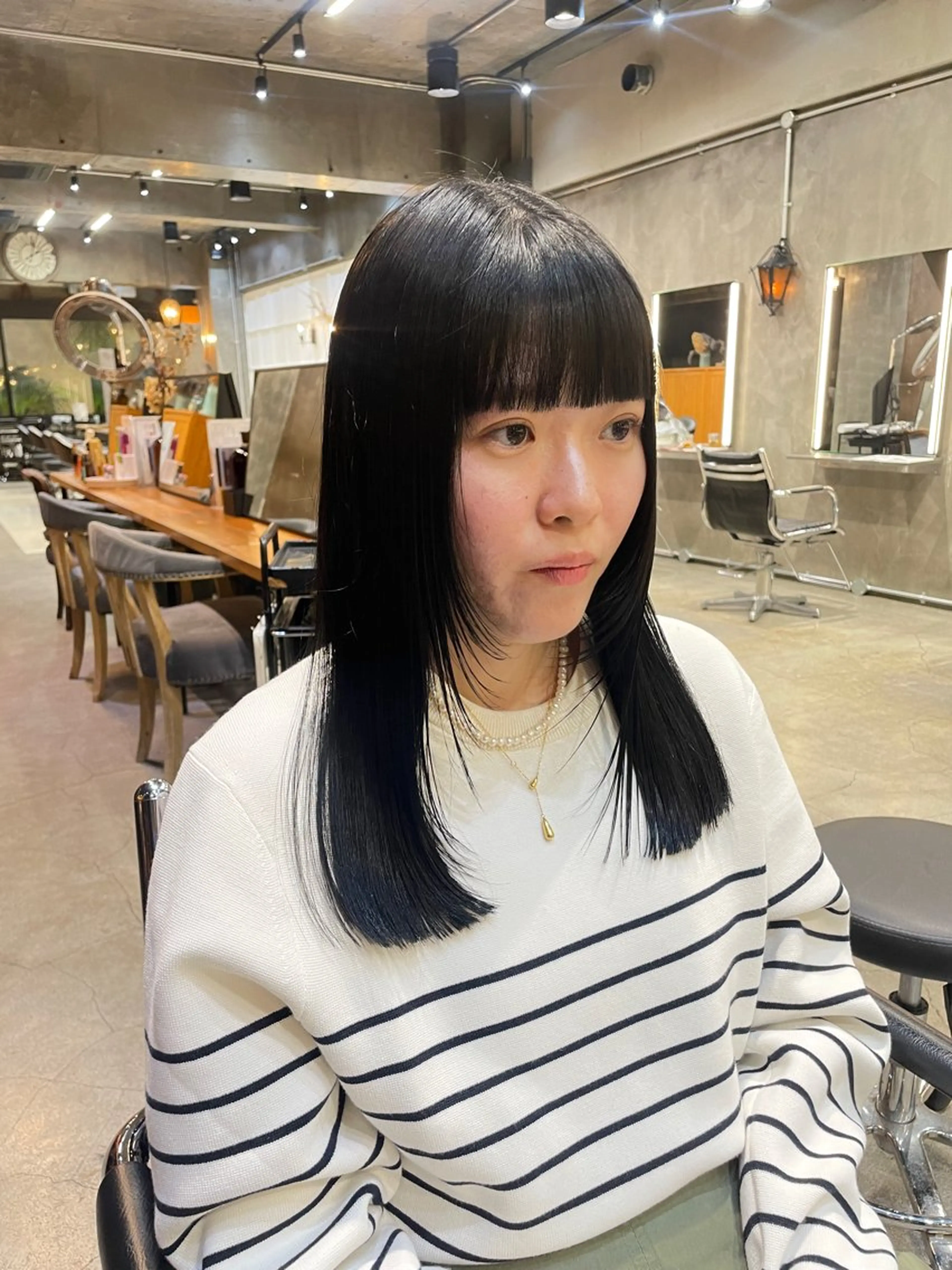 セミロング カラー パーマ ヘアアレンジ レイヤー/ 透明感カラー/マドカのヘアスタイル