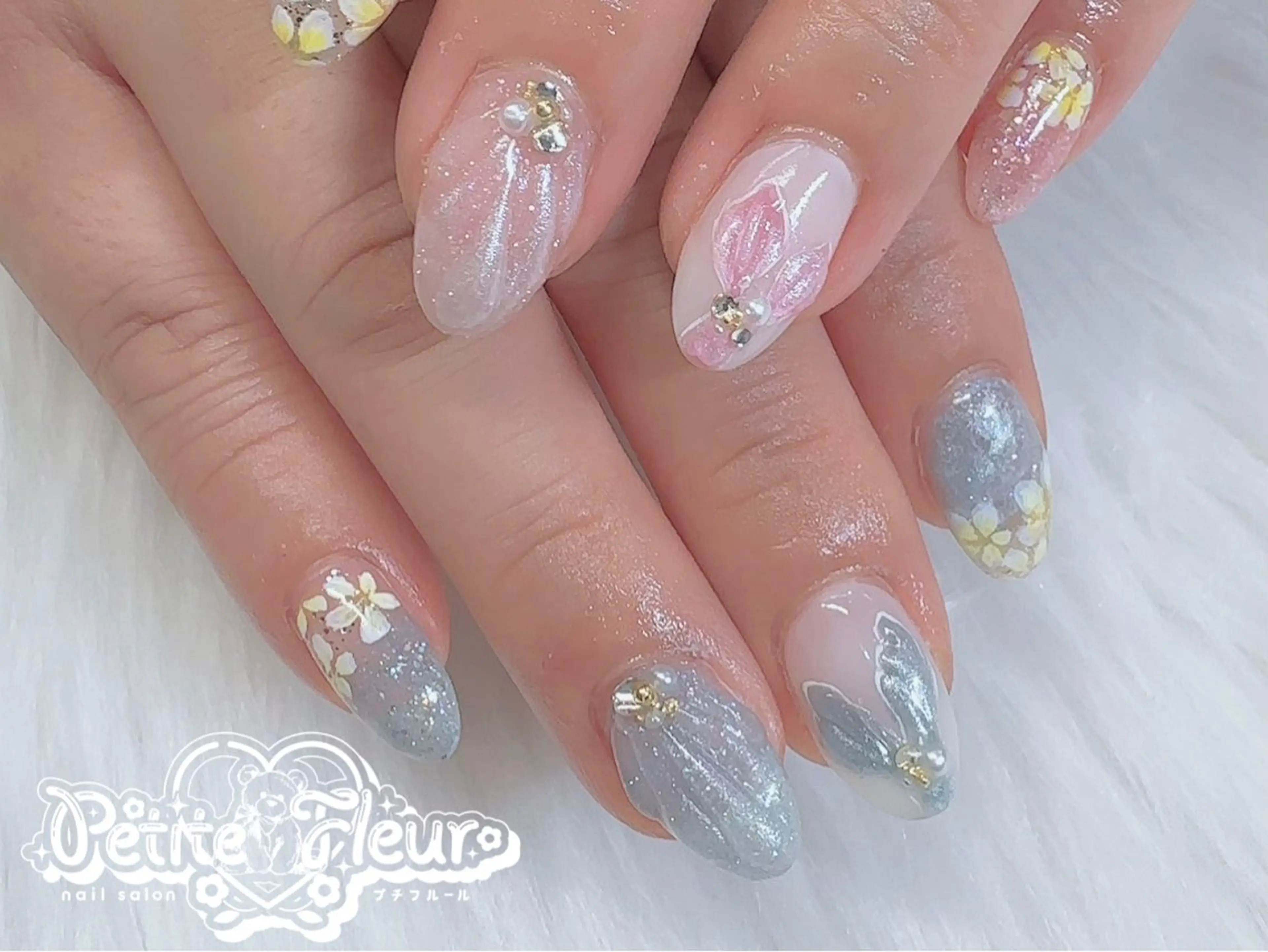 ネイル ハンドネイル ❁⃘*。Petite fleur❁⃘*りさのネイルデザイン