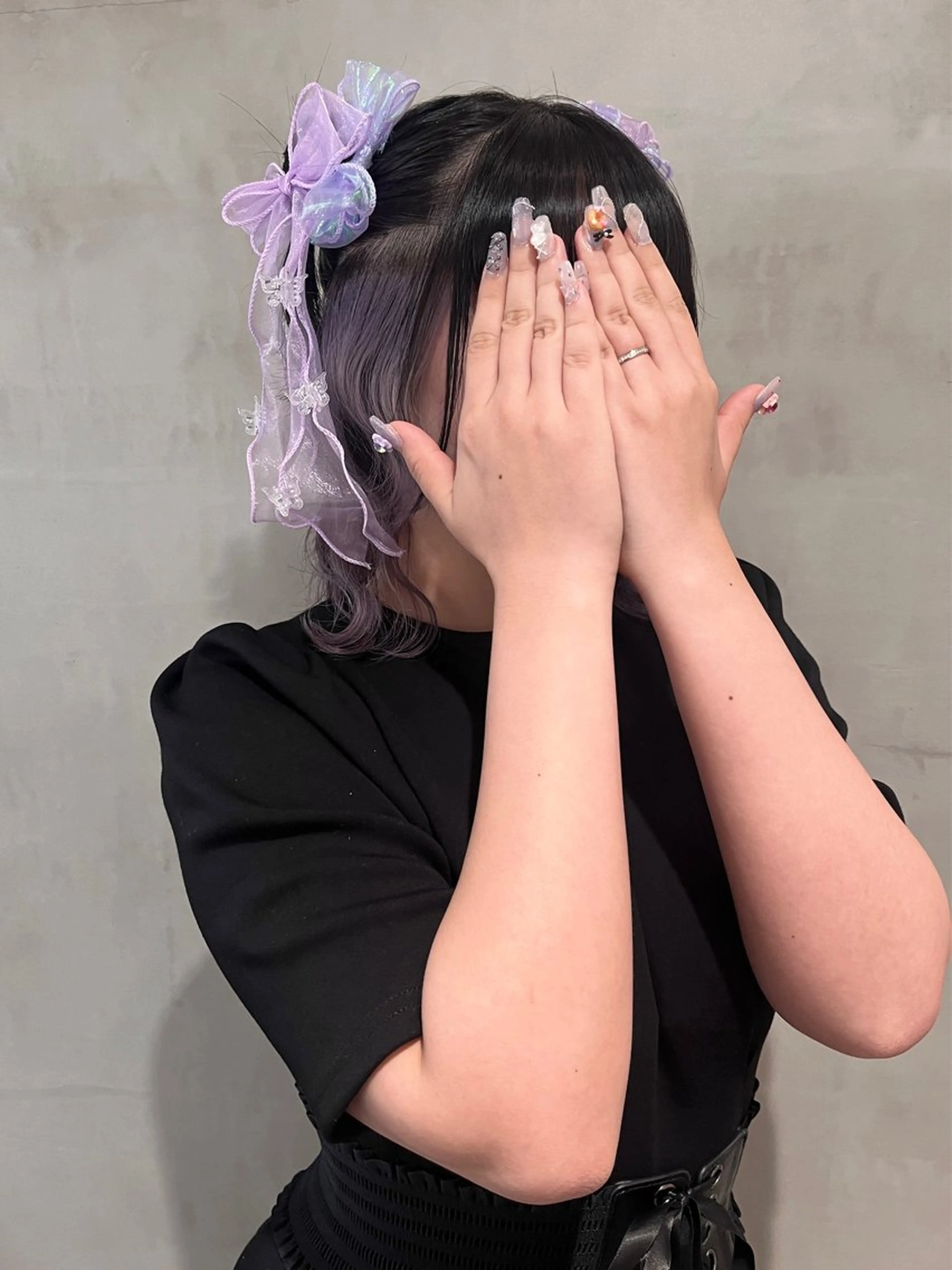 ミディアム カラー ヘアアレンジ インナーカラー ヘアセット 暖色🍒姫カット🎀 オタク特化🎀ゆうなのヘアスタイル
