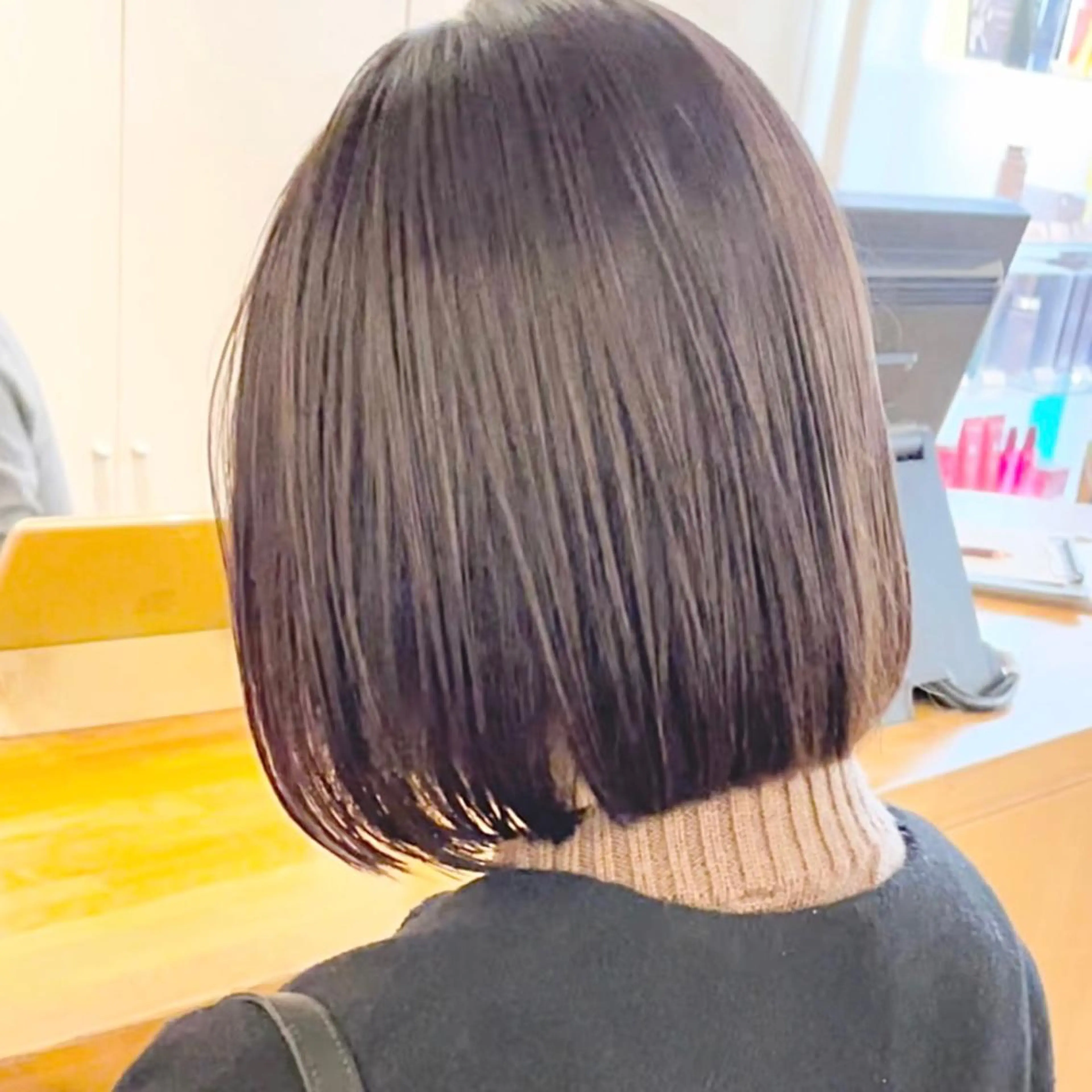 セミロング カラー ヘアアレンジ キッズ ブリーチ グレージュ ボブ 髪質改善 ヨシンモリ カット ヘアカラー トリートメント さわ きょうすけ/ ボブ髪質改善ショートのヘアスタイル