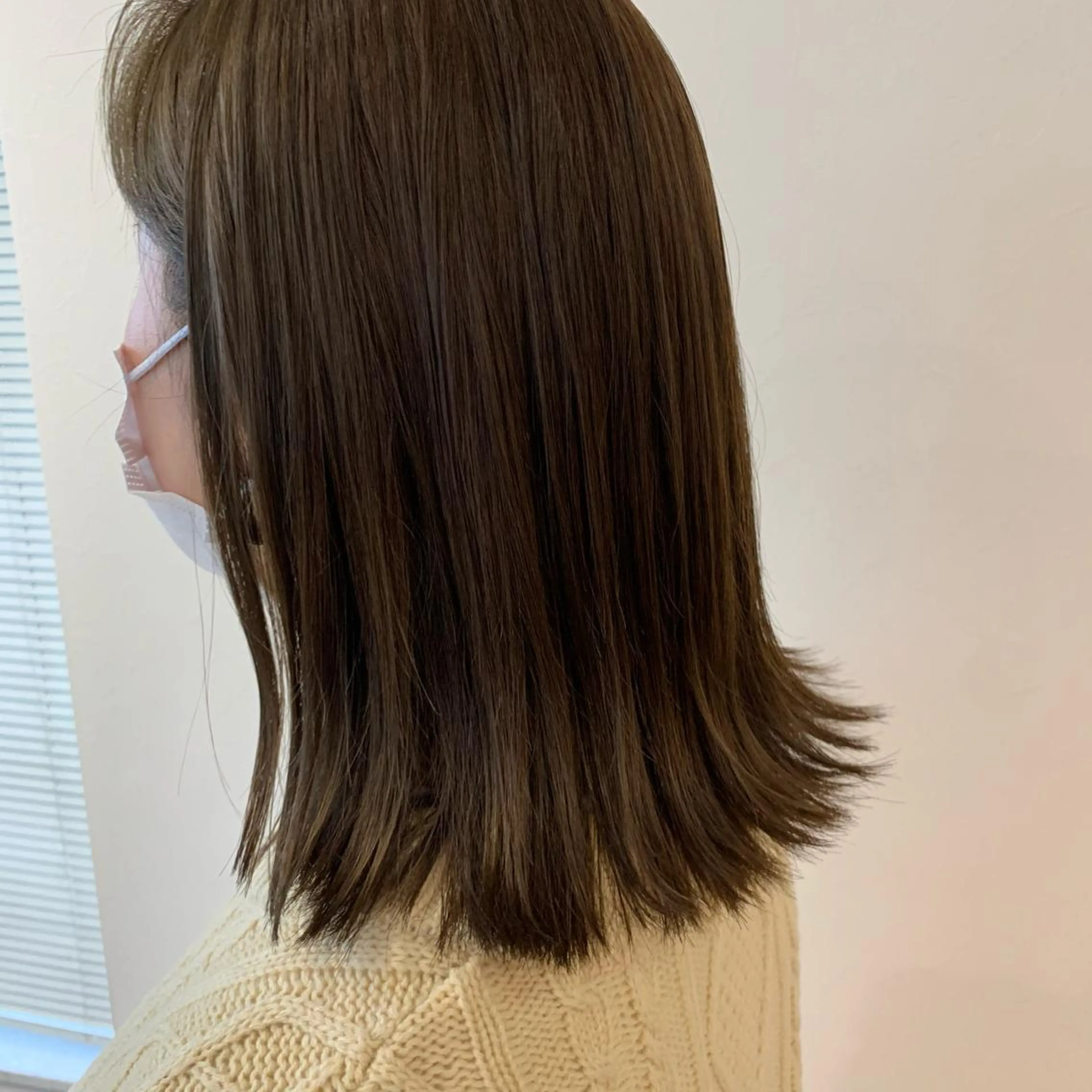 カラー Eleanor 池袋 ミカのヘアスタイル