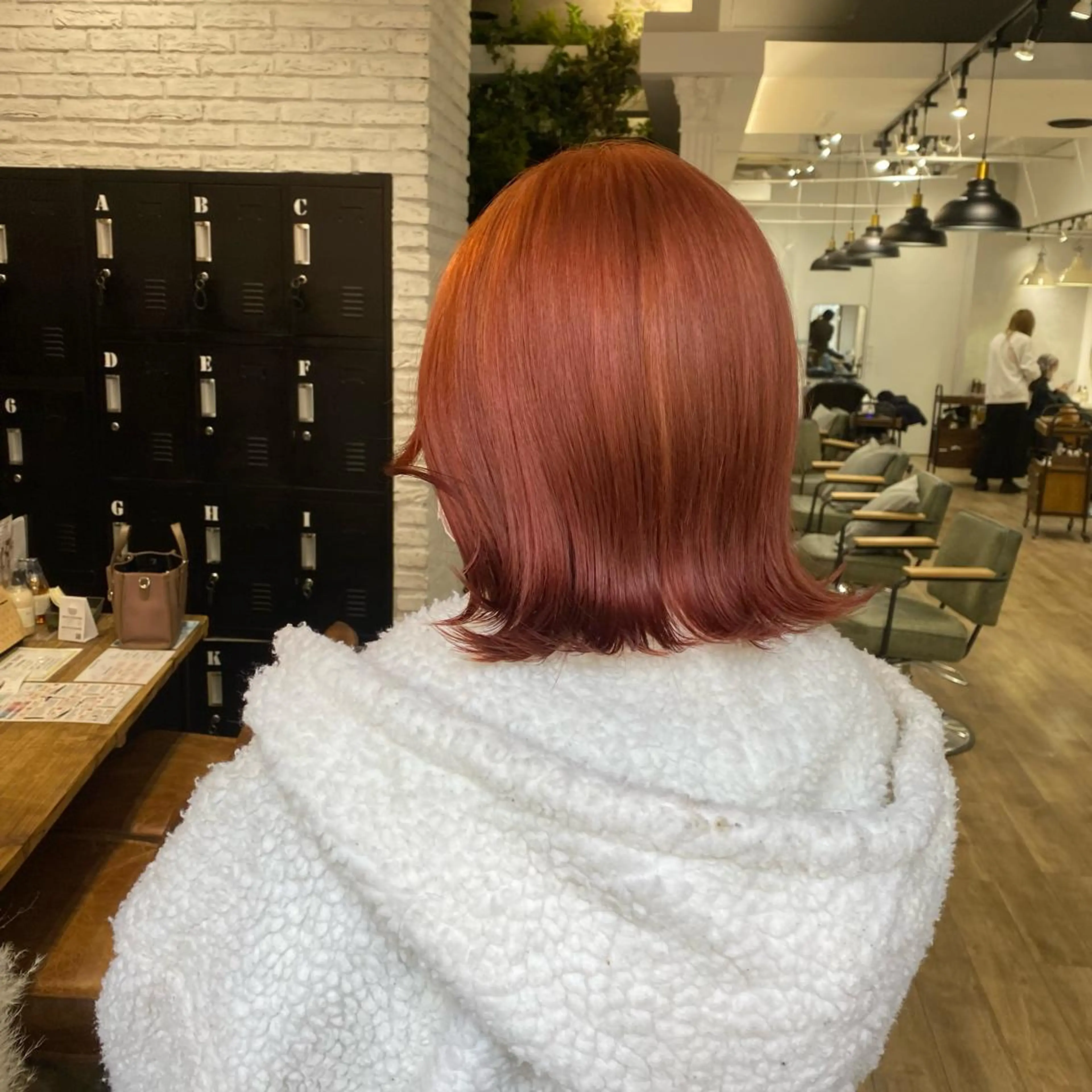 ミディアム カラー ヘアアレンジ ブリーチ ヘアカラー トリートメント あおい 🍒暖色カラーのヘアスタイル