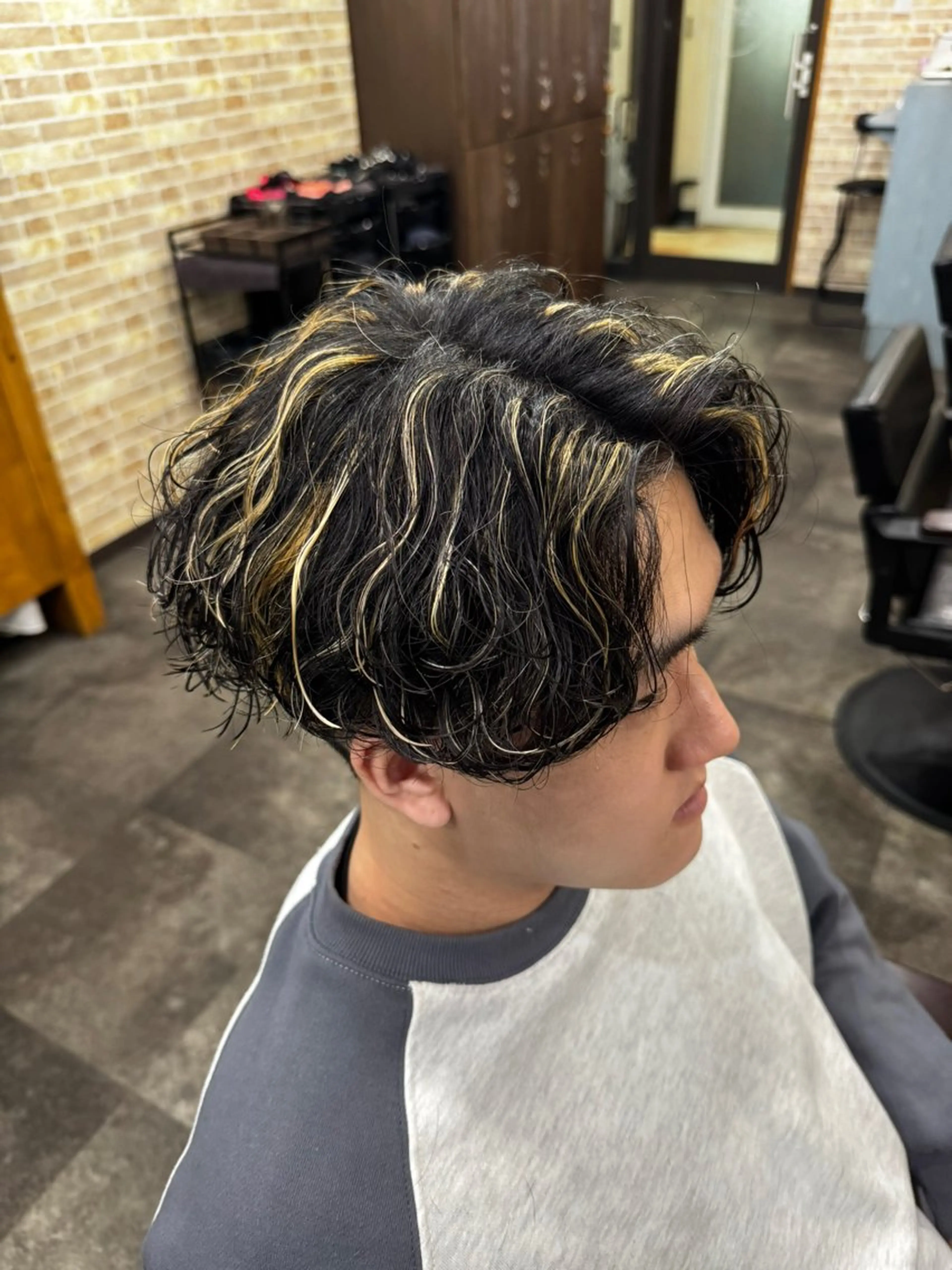 パーマ メンズ カット パーマ トリートメント ヘアセット 👑メンズパーマの 天才店長望月👑のヘアスタイル
