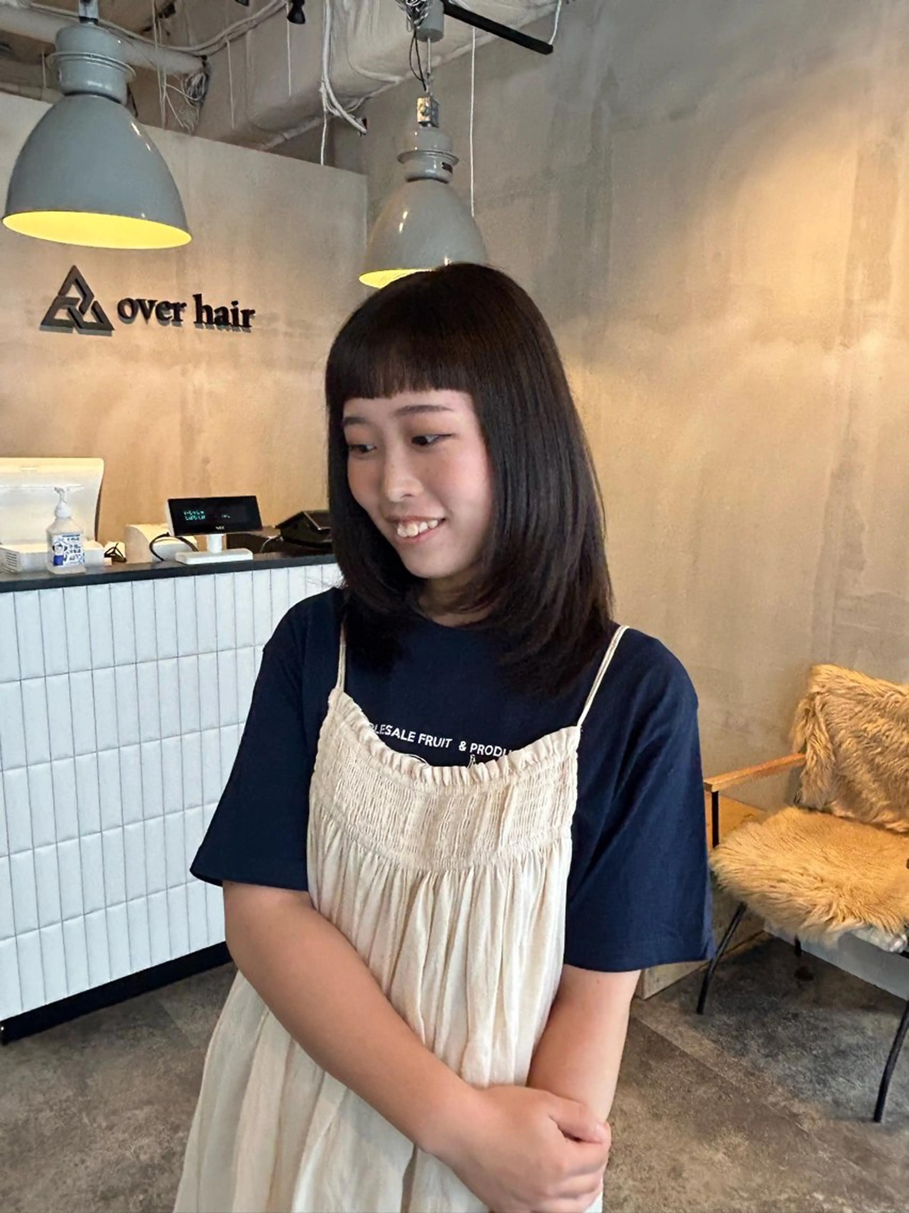 ミディアム レイヤーカット オン眉 東 希良里のヘアスタイル