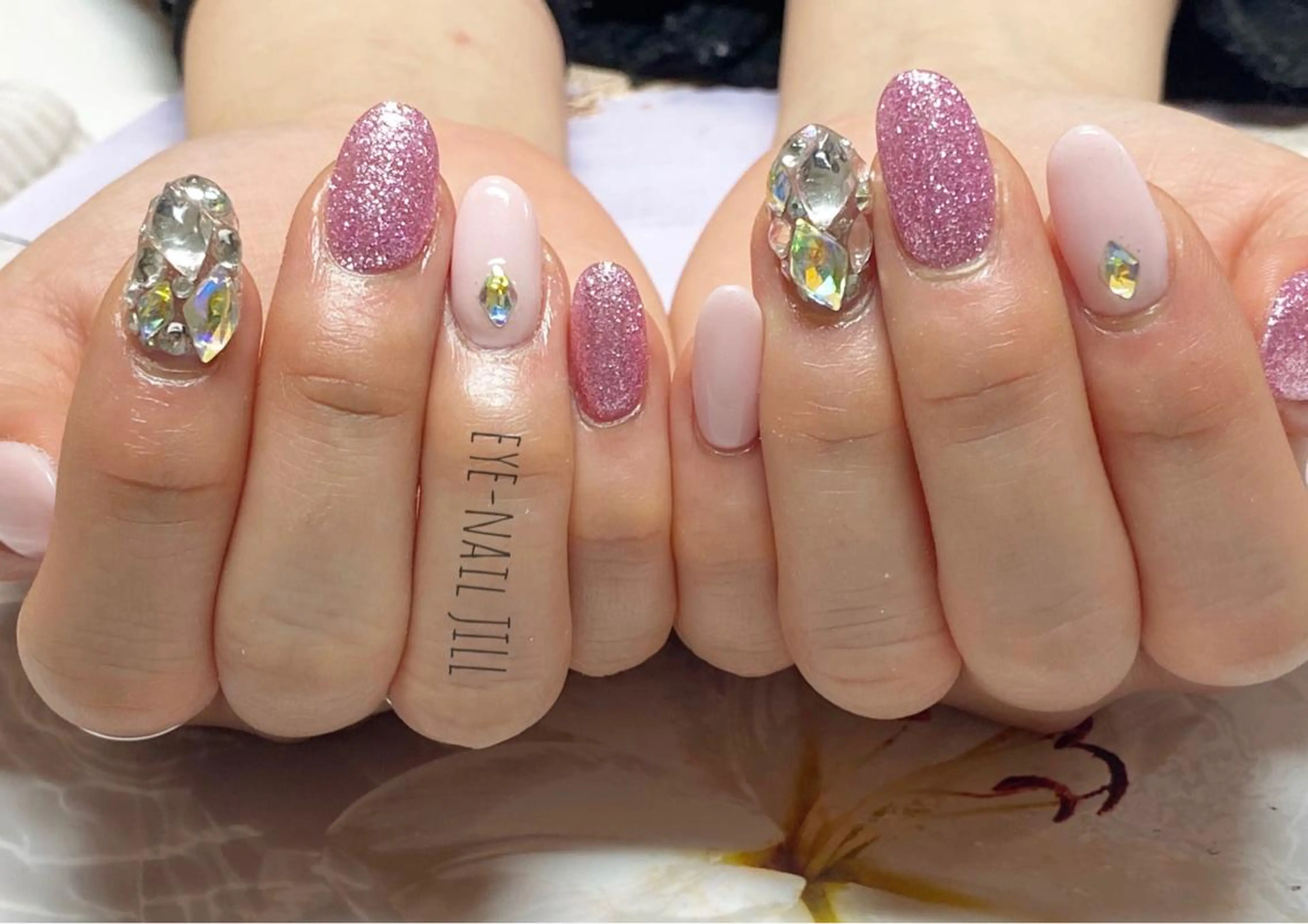 ネイル ハンドネイル JILL sa-yaのネイルデザイン