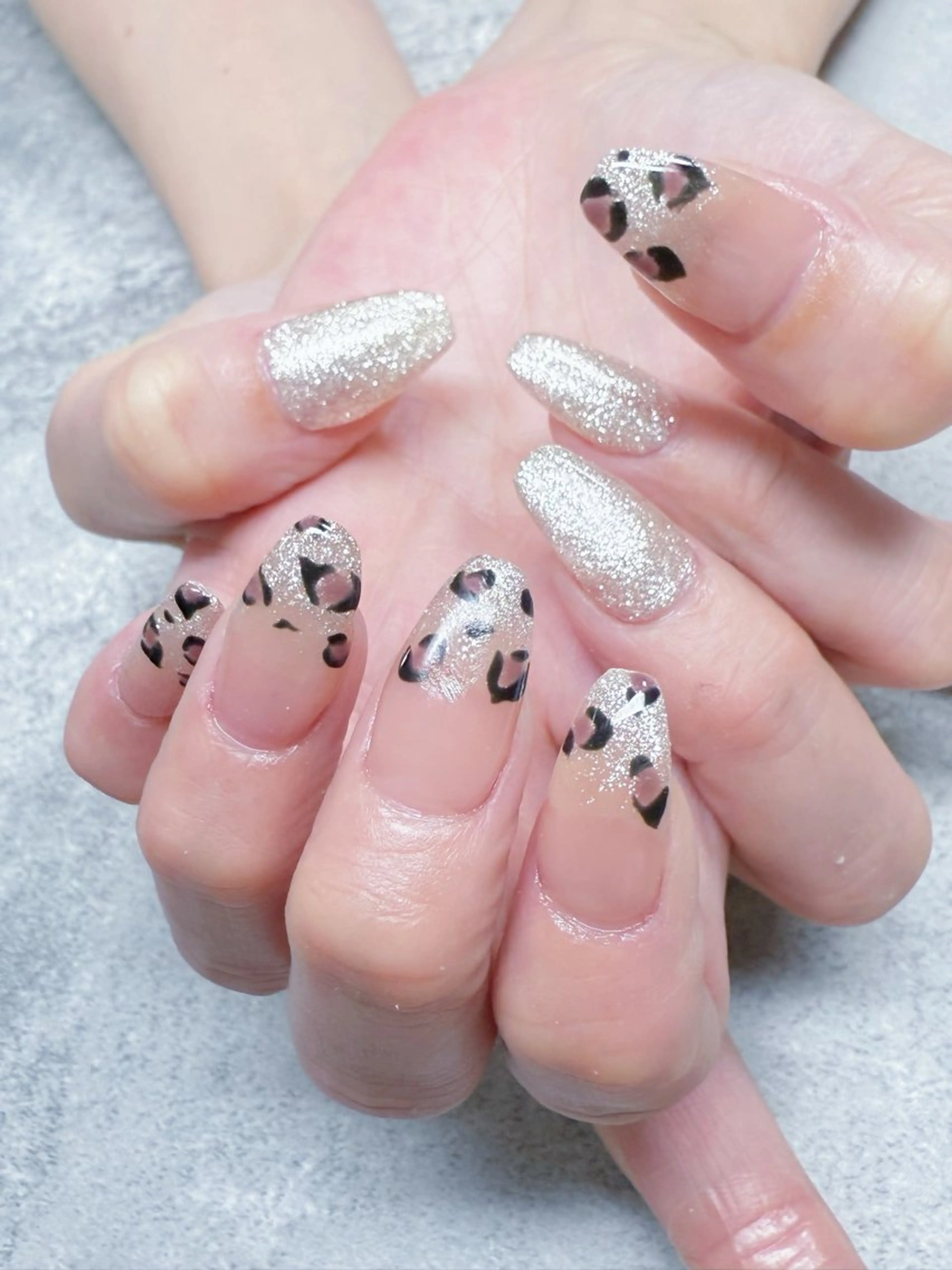 ミディアム navi nail ayaneのネイルデザイン