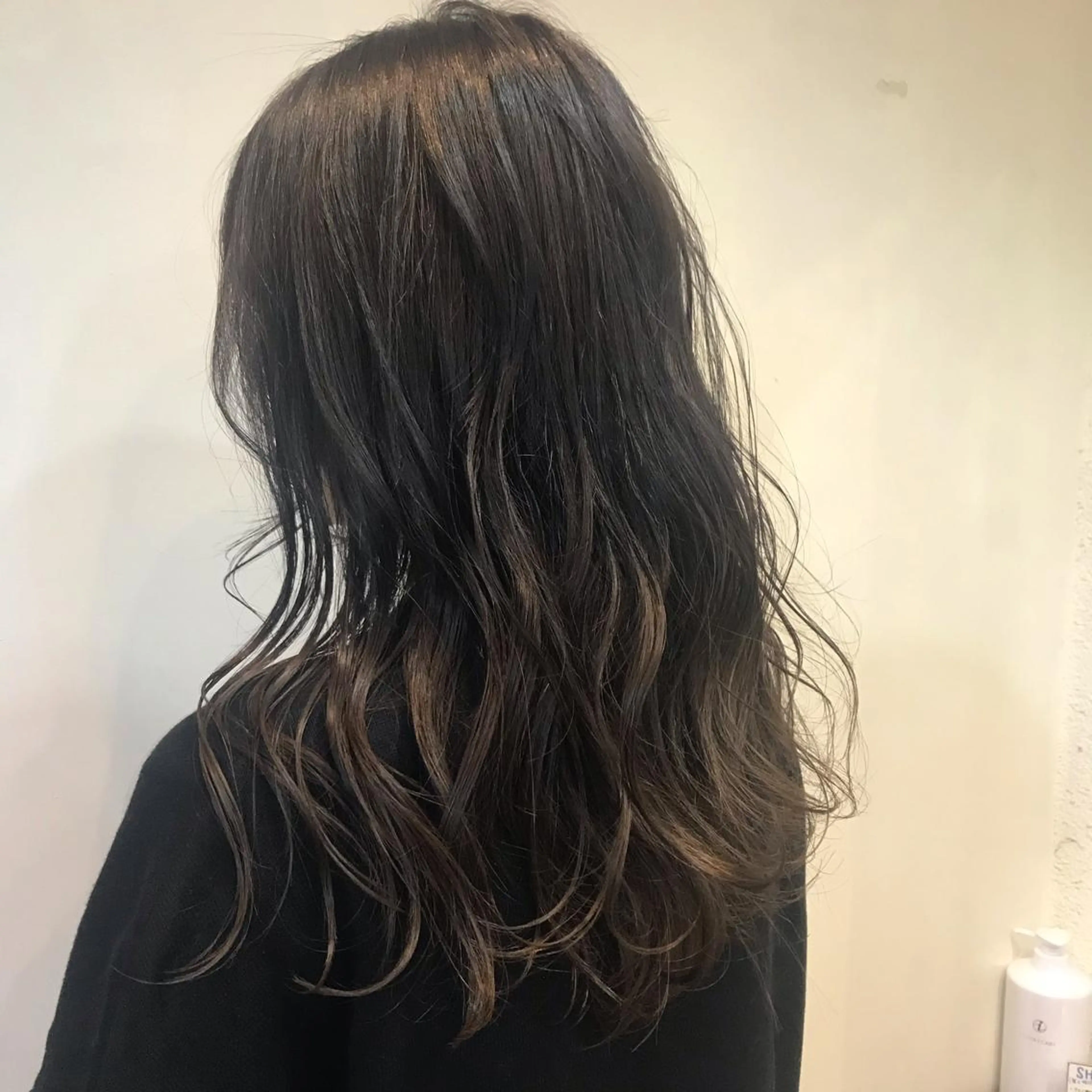 セミロング カラー ヘアアレンジ ナガミネアリサ/ 学芸大学/海外ヘアのヘアスタイル