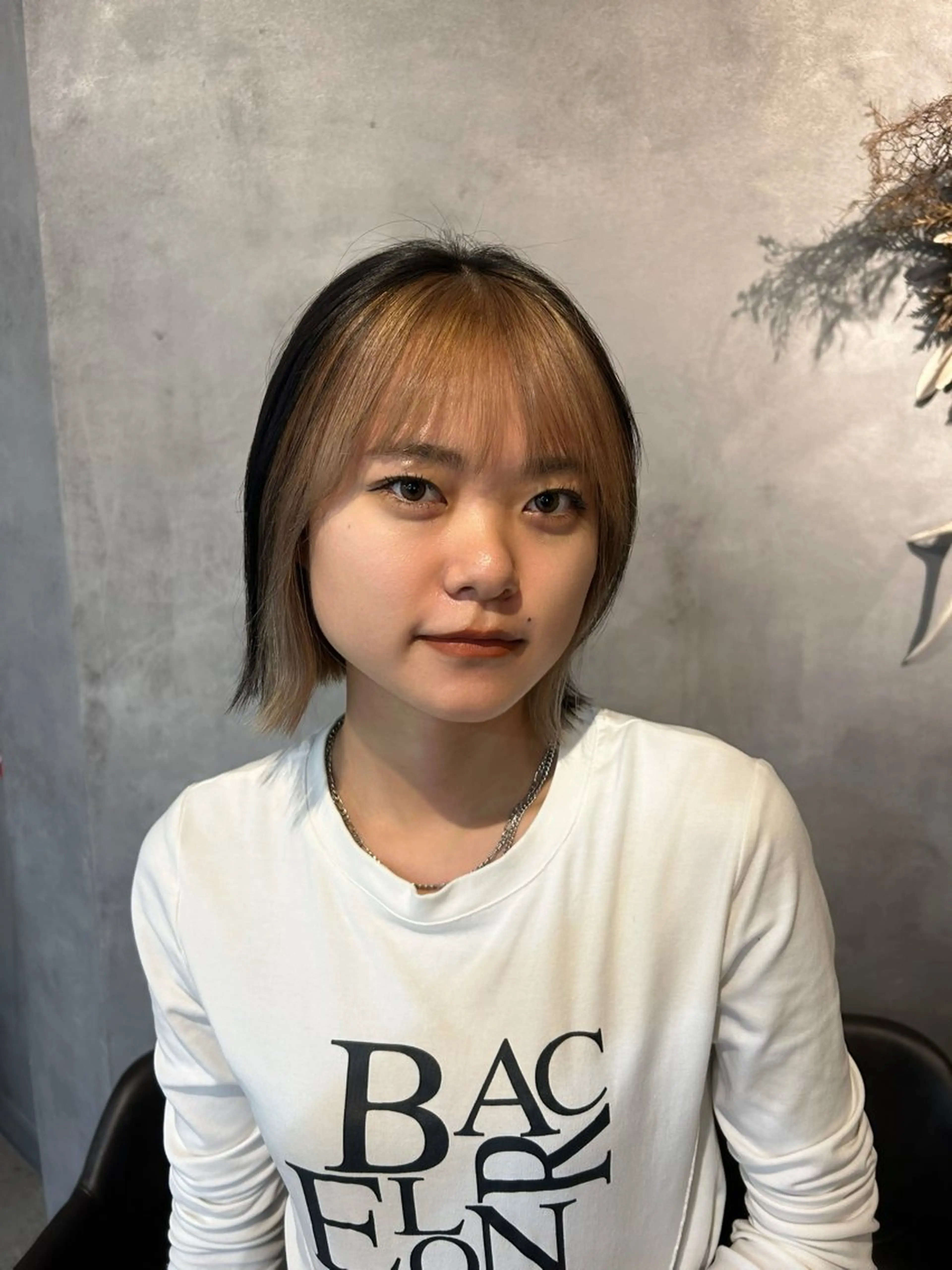 ショート カラー ヘアカラー Lolonois野田 ヒガシ カイリ🐬のヘアスタイル