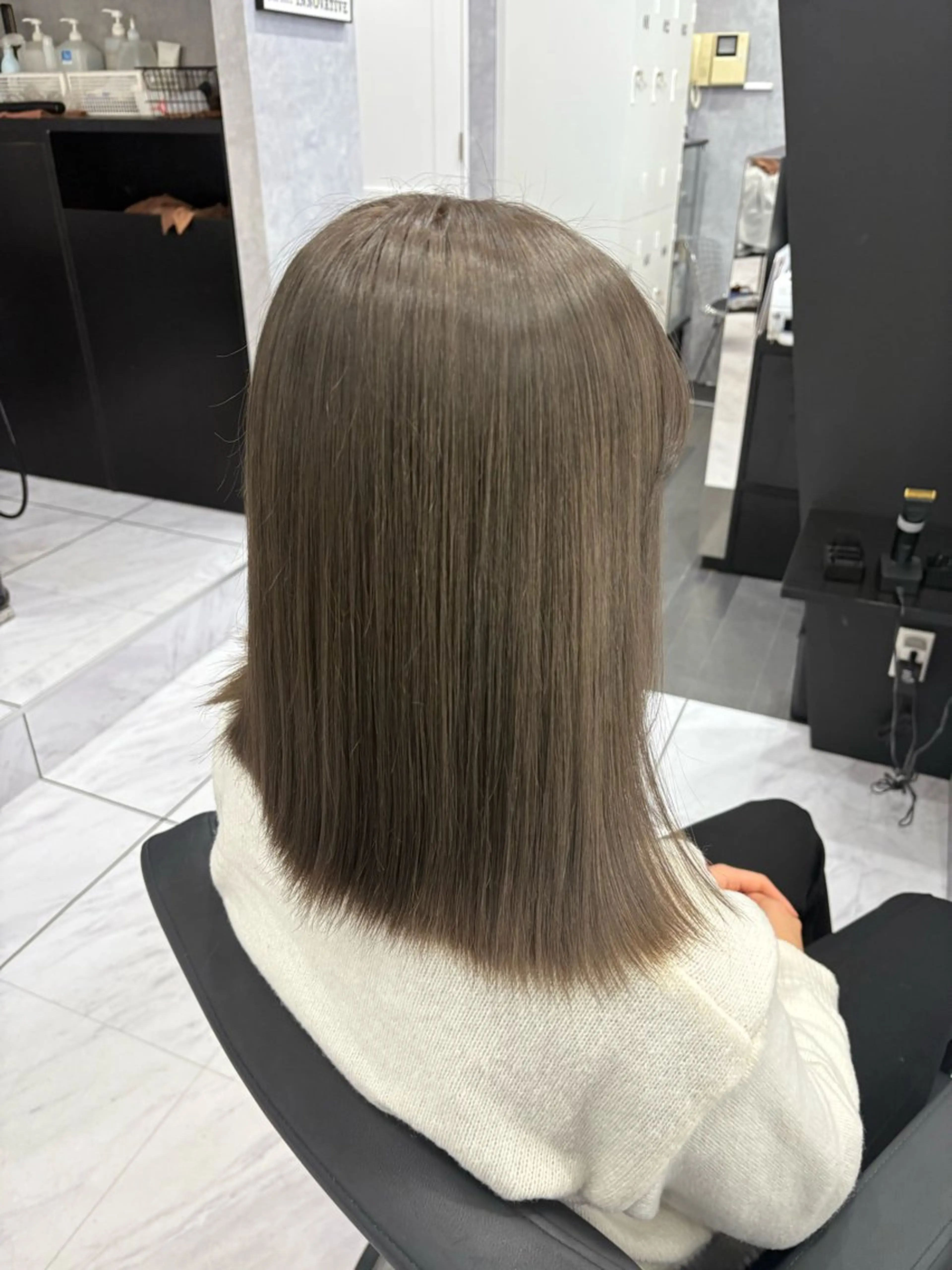ミディアム カラー 【カラー特化】 Cahoのヘアスタイル
