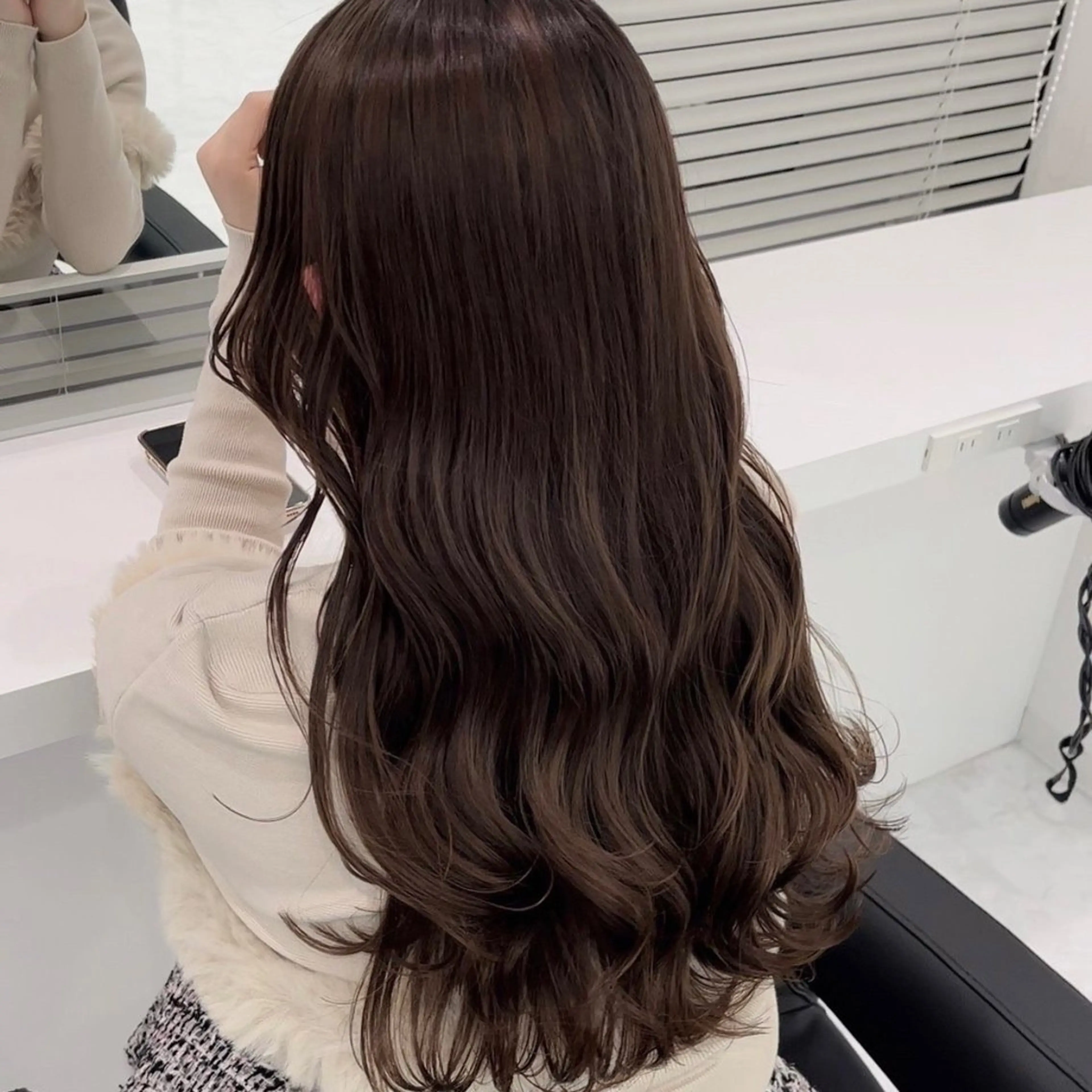 ロング Miwa🤍ダメージ レスカラー特化🦢のヘアスタイル