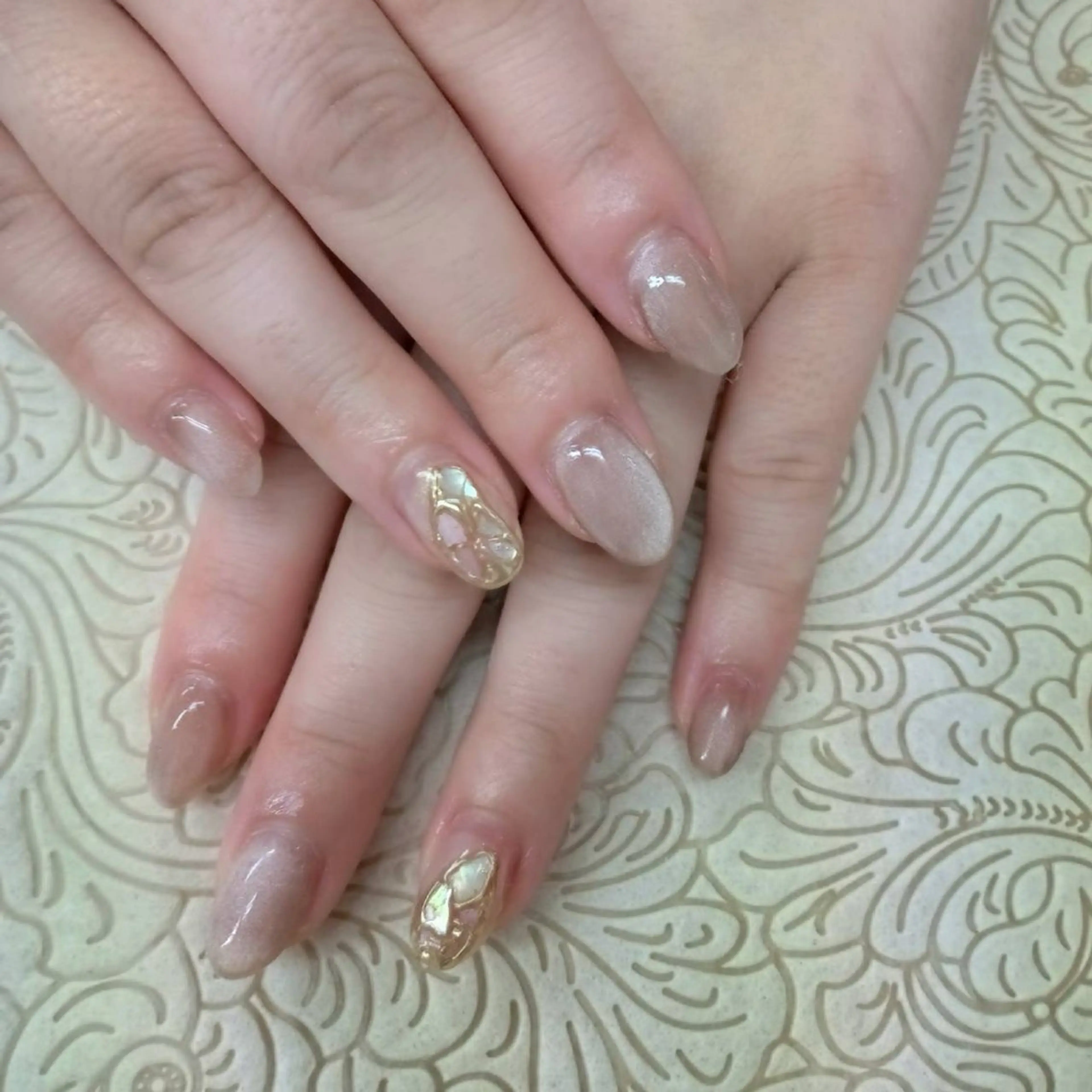 ネイル フラワーネイル ハンドネイル precious nail room所属・precious nail  roomのネイルデザイン