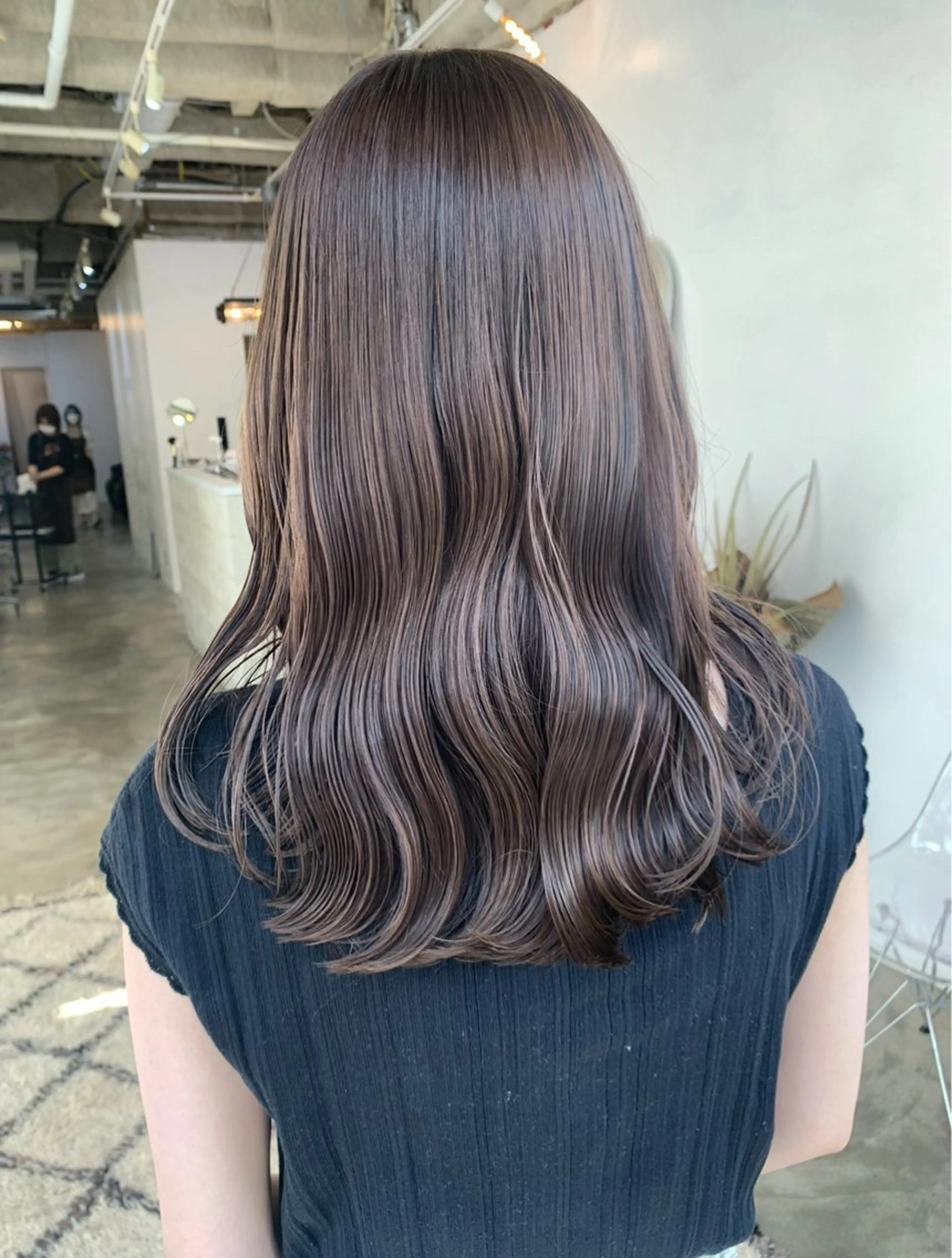 ロング カット ヘアカラー トリートメント 小森 祐希のヘアスタイル