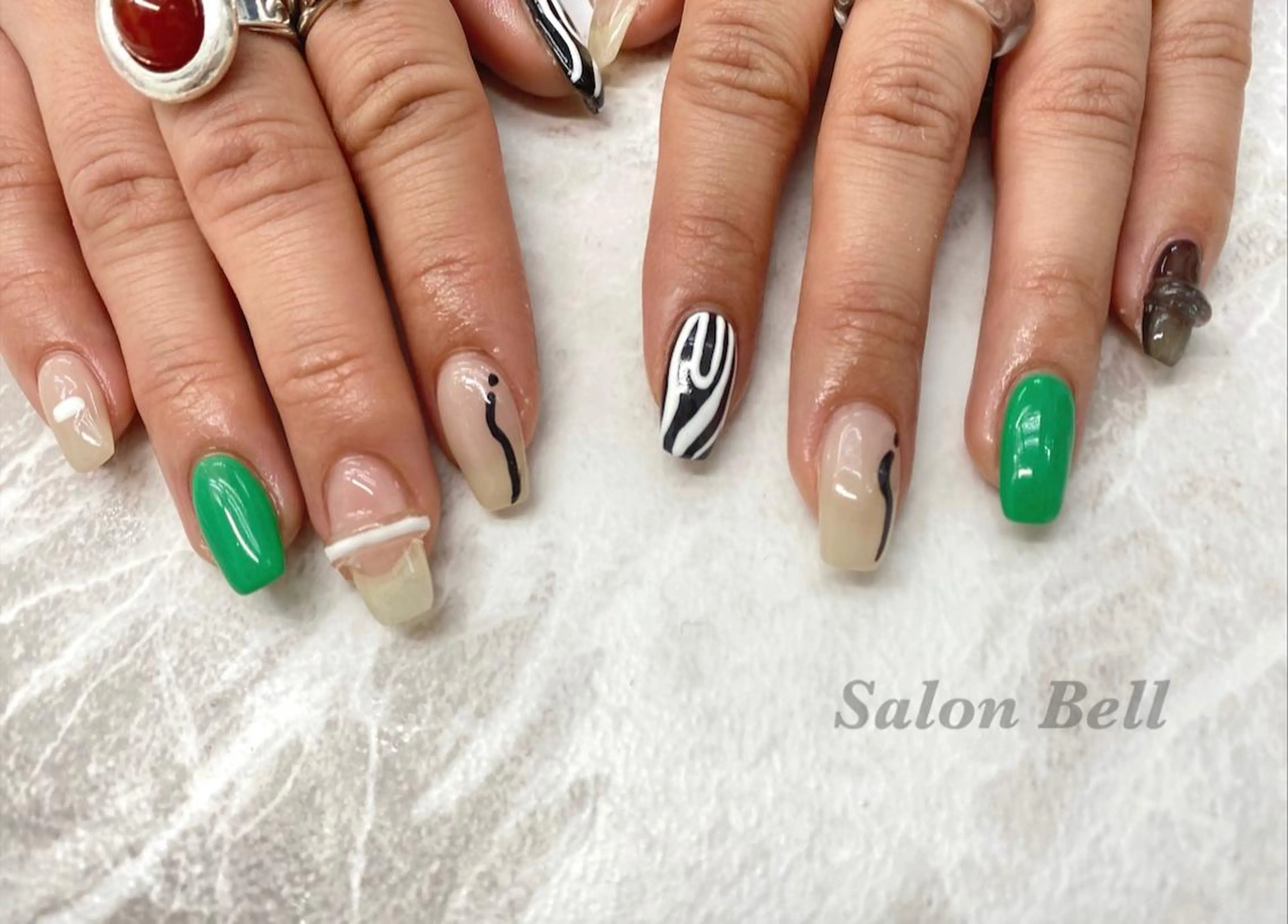 ネイル Bell 富田林店 SAYAKAのネイルデザイン